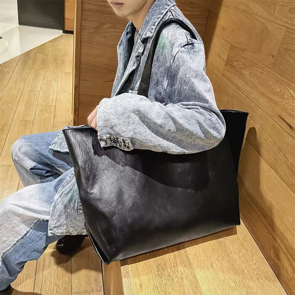 Japanese Brand × Leather Big Capacity Soft Leather Shoulder Bag Size ONE SIZE - 2 Thumbnail