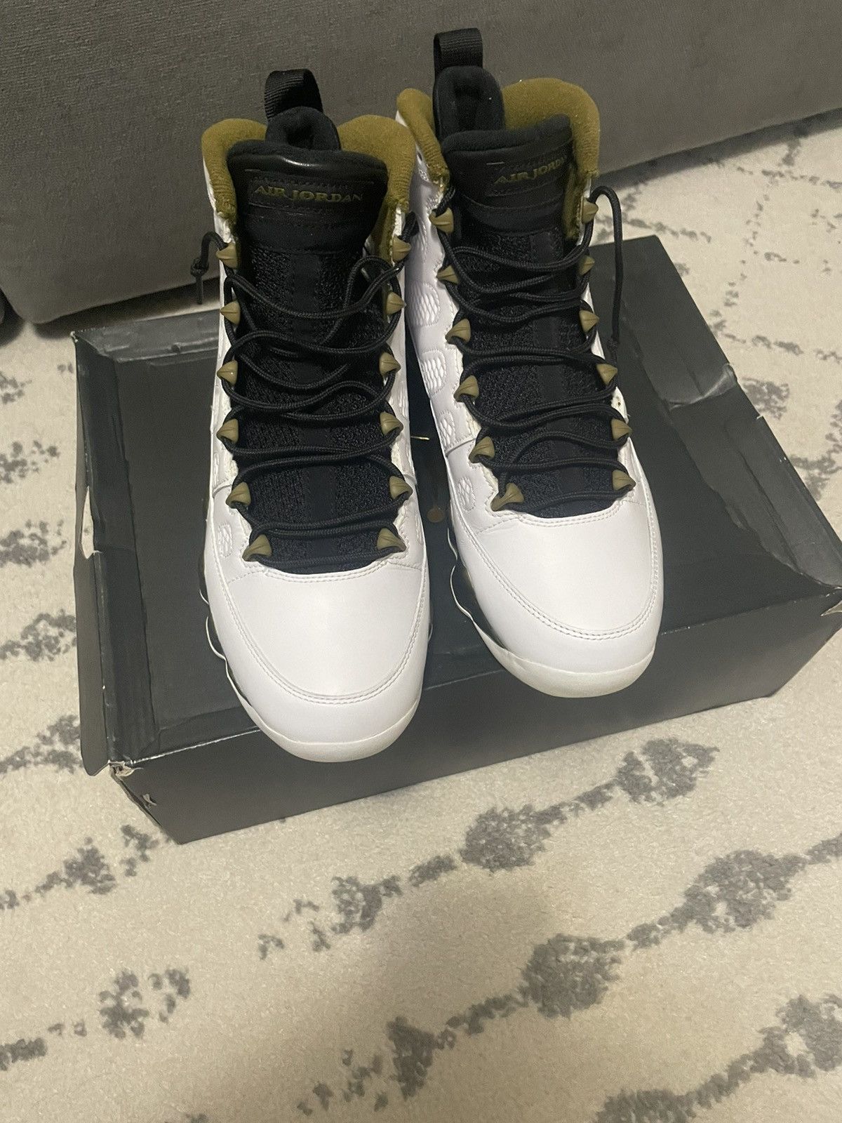 Jordan Brand Jordan 9’s Statue Size US 10 / EU 43 - 2 Thumbnail