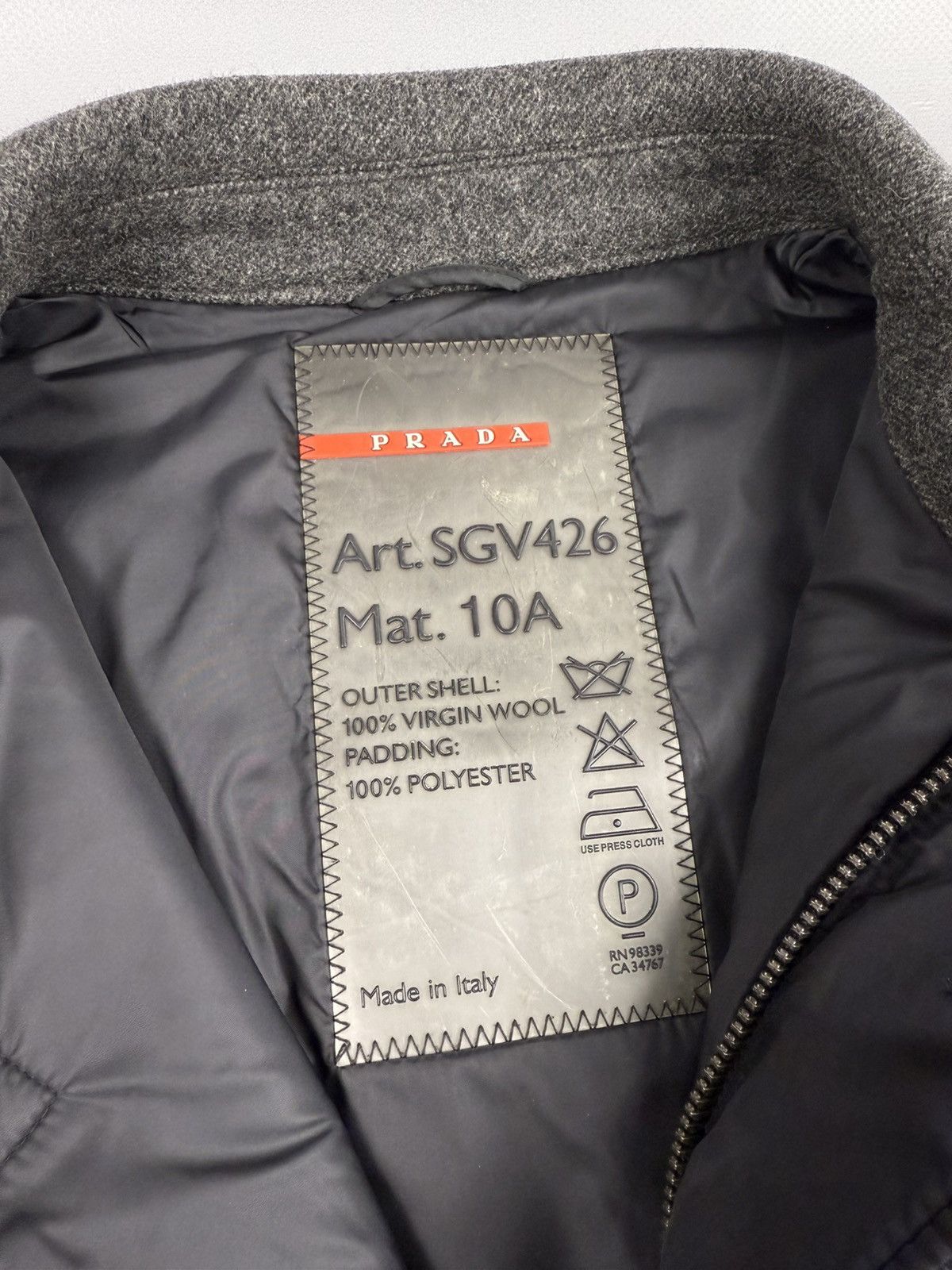 Prada Prada trench coat grey iconic model size S men Size US S / EU 44-46 / 1 - 9 Thumbnail