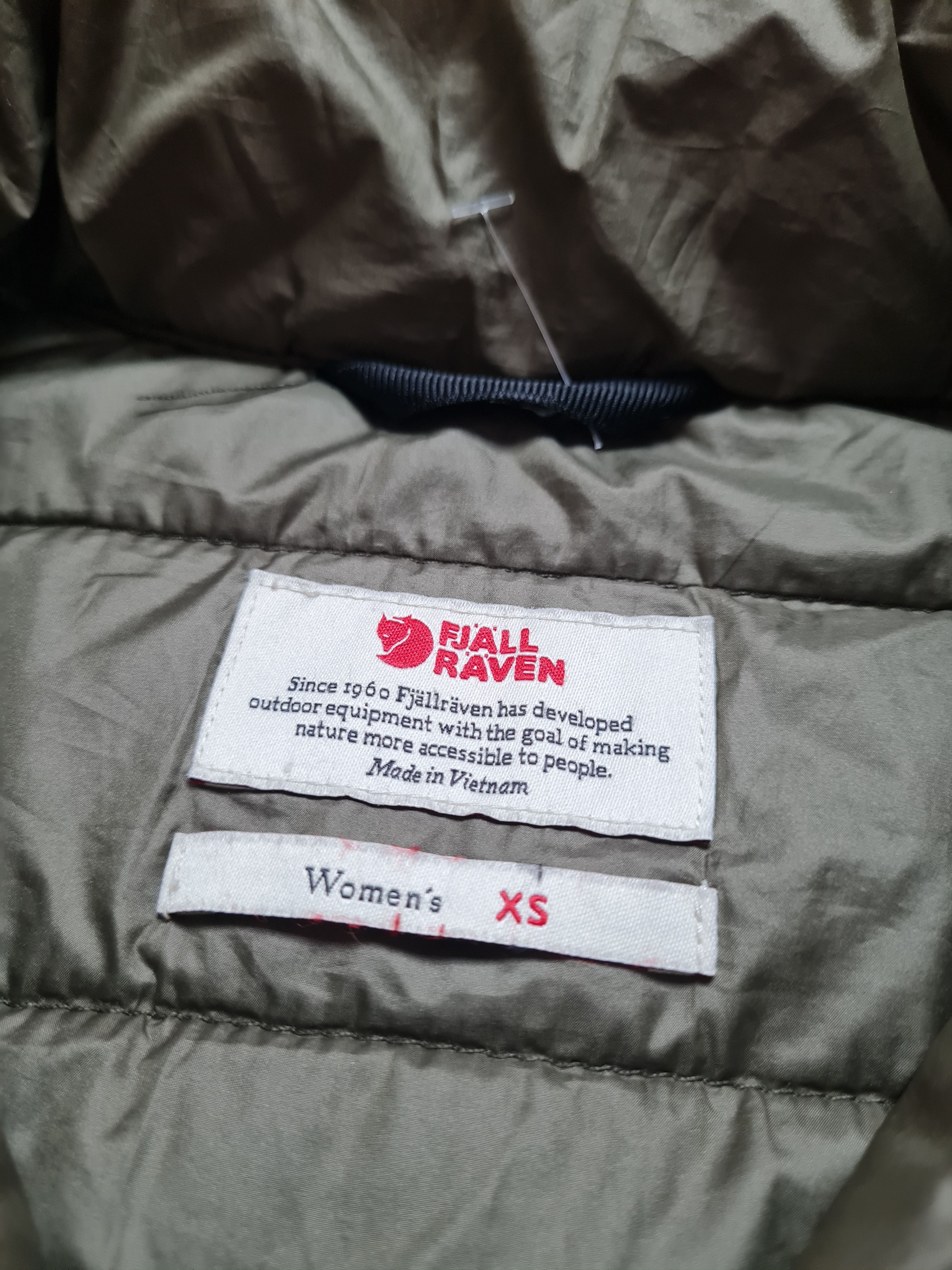 Fjallraven Vintage womens Jackets Fjallraven Kanken khaki size XS Size XS / US 0-2 / IT 36-38 - 7 Thumbnail