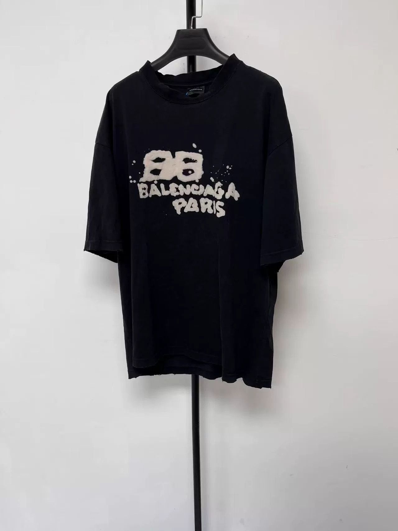 Balenciaga Balenciaga Logo Print Crewneck Short Sleeve T-shirt Size US XL / EU 56 / 4 - 1 Thumbnail