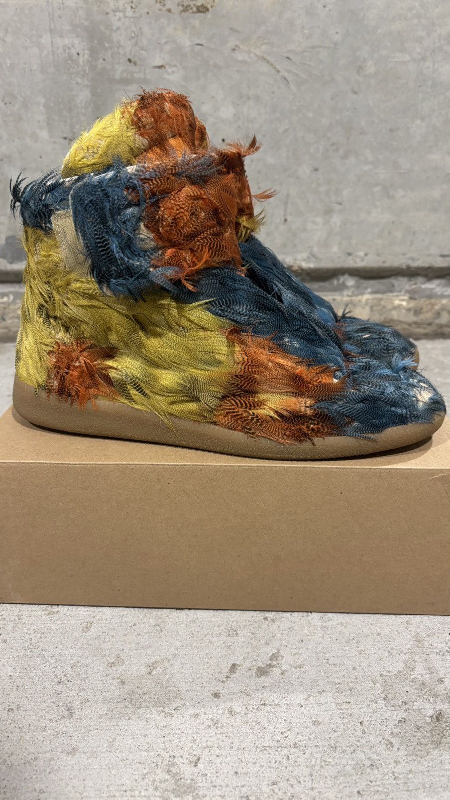 Maison Margiela Maison Margiela Dyed Duck Feathers Future Size US 13 / EU 46 - 1 Thumbnail