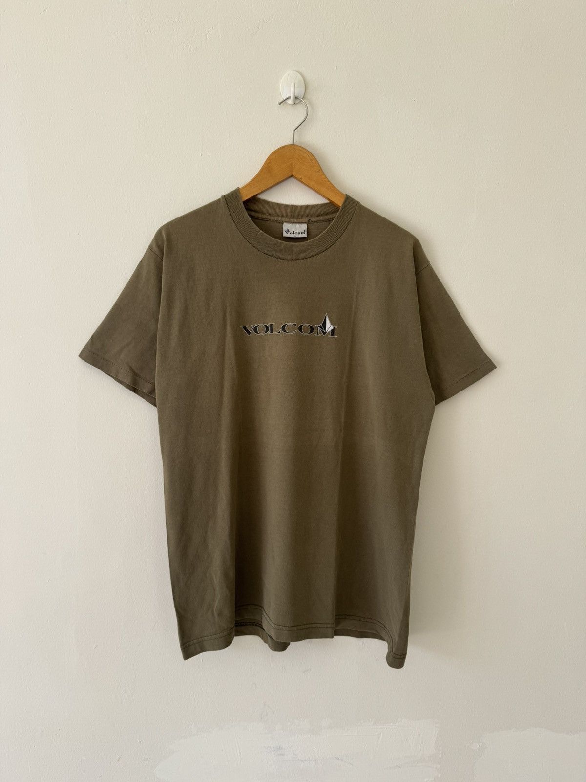 Volcom VINTAGE 90’S VOLCOM T-SHIRT Size US L / EU 52-54 / 3 - 1 Thumbnail