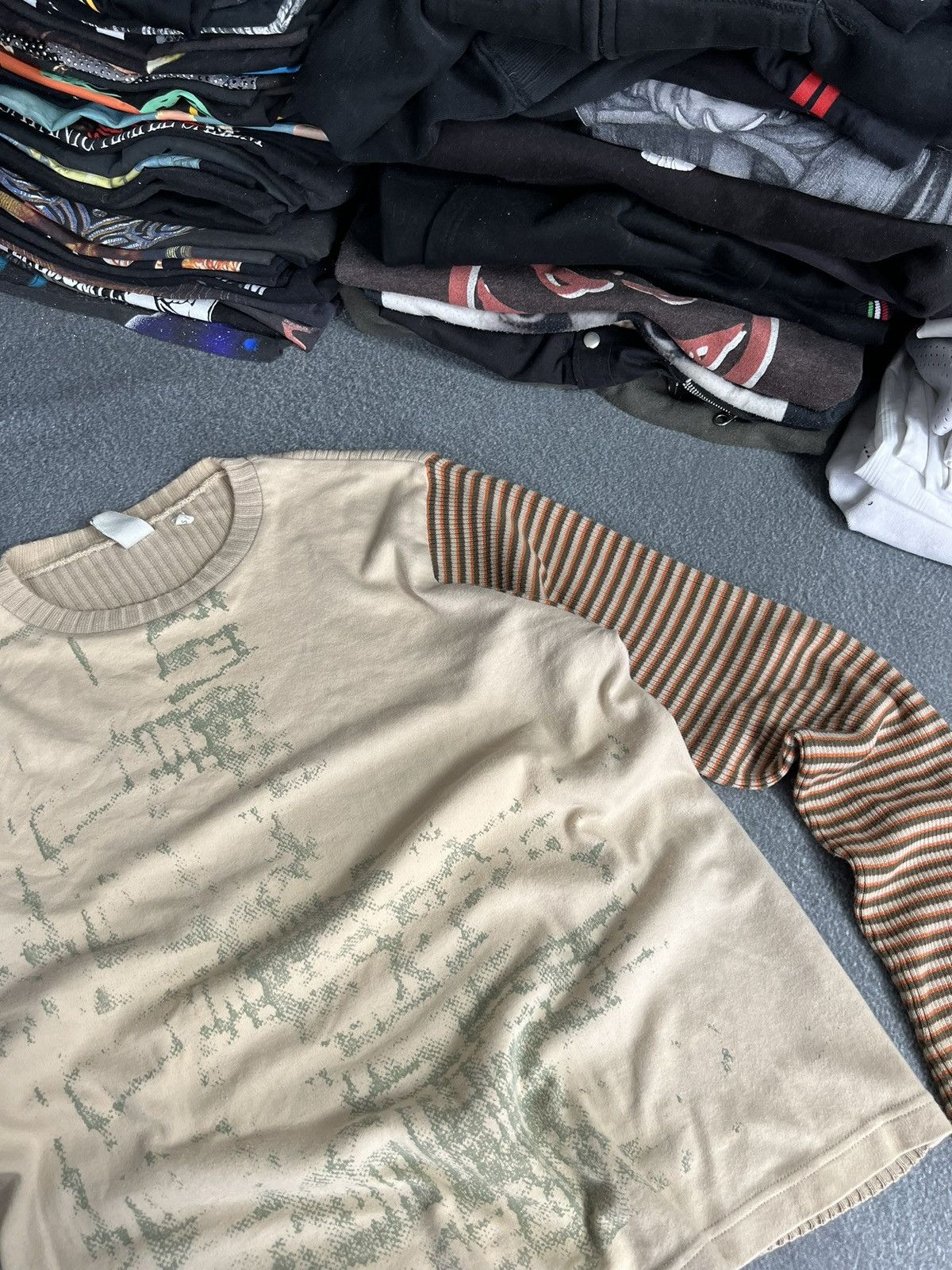 Japanese Brand VINTAGE PRINTED CROSS LONG SLEEVE TEE Y2K Size L / US 10 / IT 46 - 3 Thumbnail