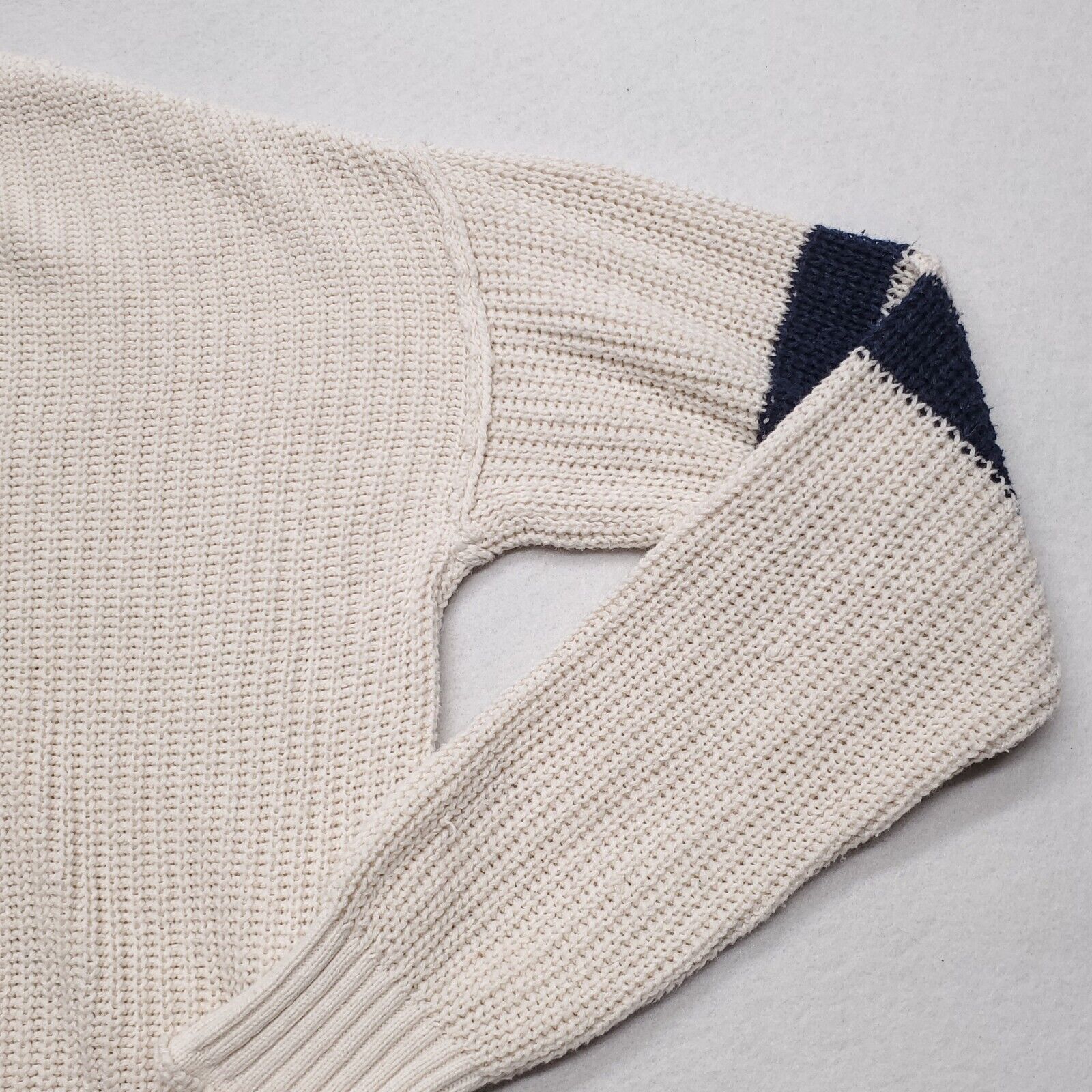 American Eagle Outfitters American Eagle Pullover Cropped Sweater Womens Size S Beige Size S / US 4 / IT 40 - 6 Thumbnail