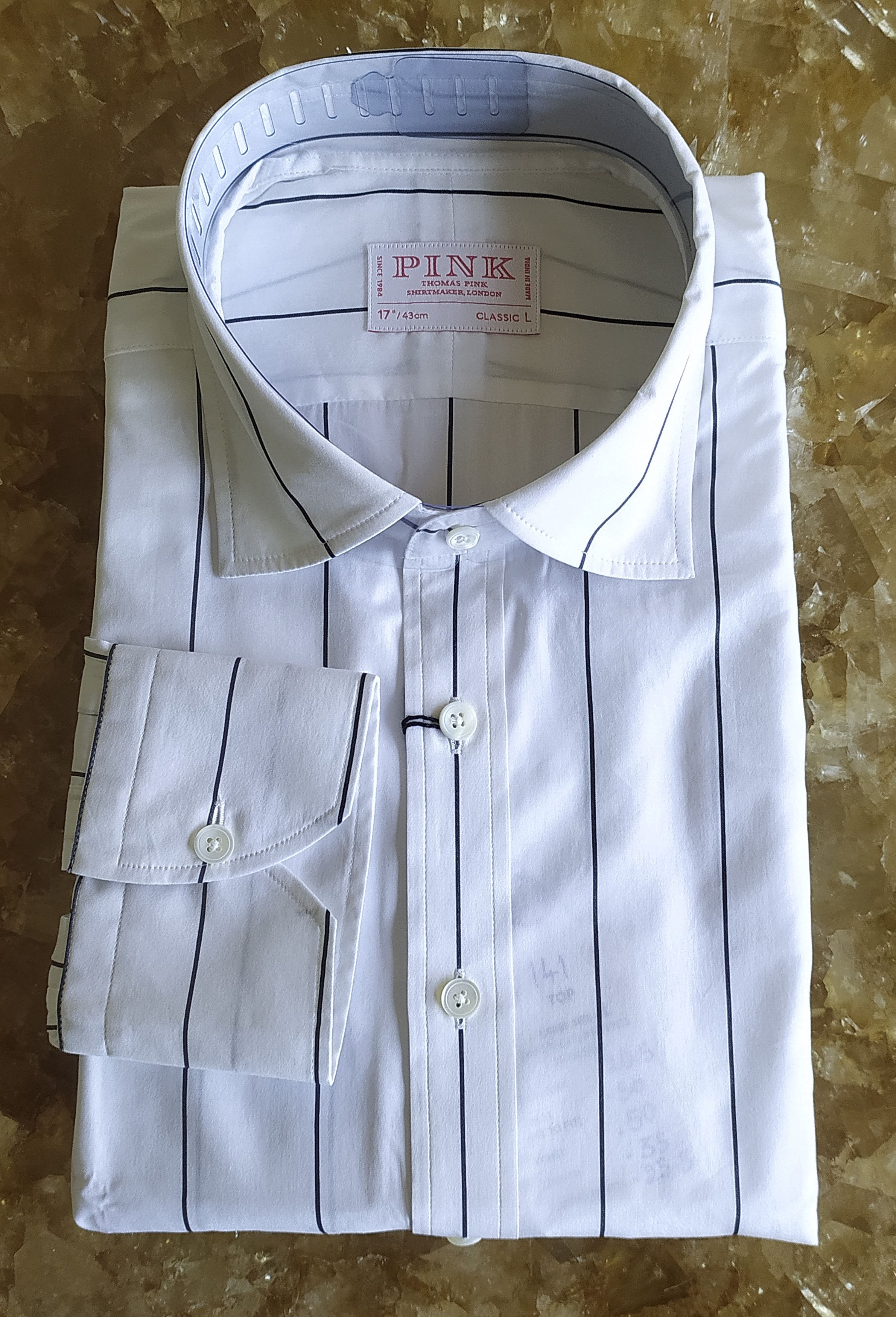 Thomas Pink Thomas Pink Formal Strpied Shirt Free Shipping T/141 Size US L / EU 52-54 / 3 - 1 Thumbnail