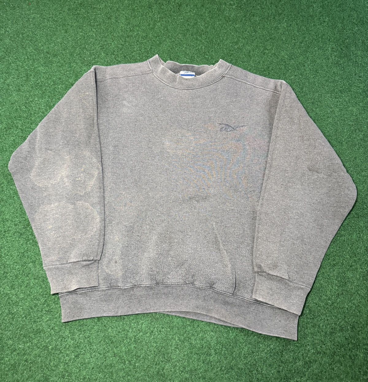 Reebok Vintage 90s Reebok FADED Gray Lrg Sporty Grunge Sweatshirt Size US L / EU 52-54 / 3 - 1 Thumbnail