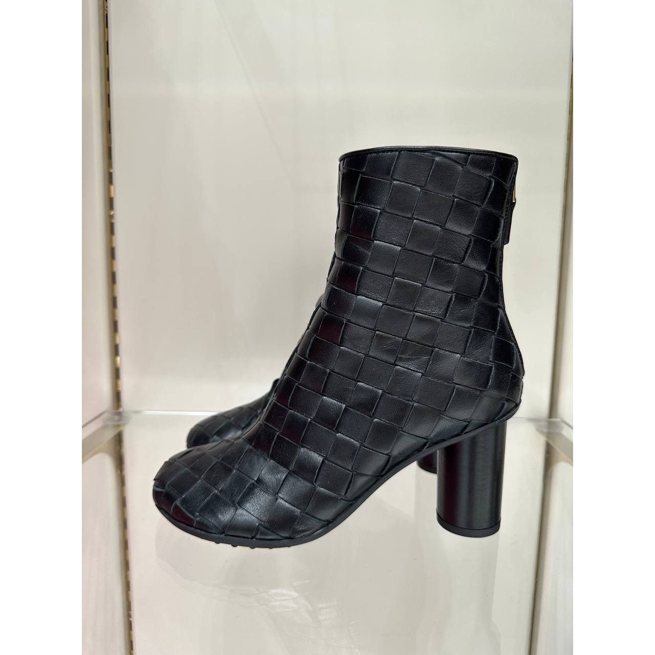 Bottega Veneta Bottega Veneta Intrecciato Black Leather Ankle Boots Sz.36 Size US 6 / IT 36 - 1 Thumbnail