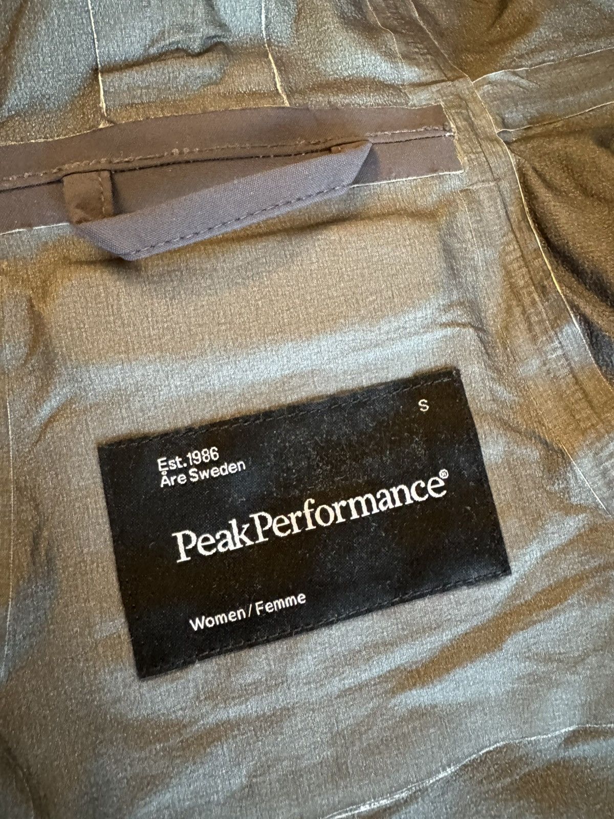 Peak Performance Peak Performance Heli Alpine Jacket GTX Recco Gore-Tex R&D S Size S / US 4 / IT 40 - 14 Thumbnail