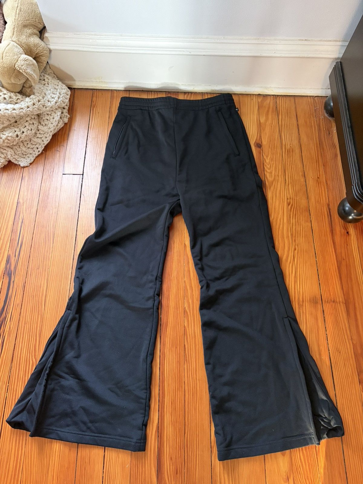 Balenciaga Balenciaga Sporty B Flared Sweats Size US 31 - 5 Thumbnail