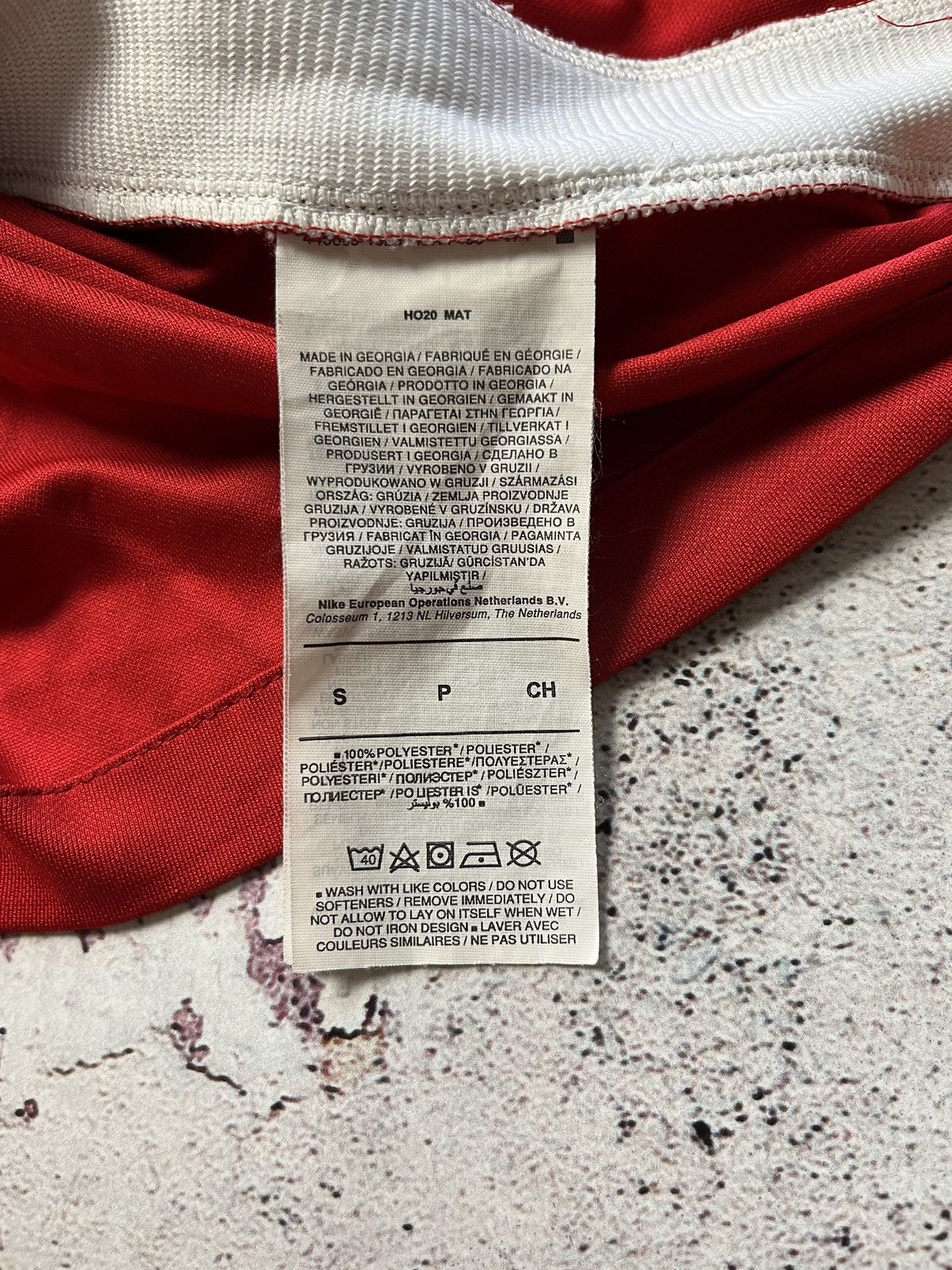 Nike NIKE LIVERPOOL 2020 2021 HOME FOOTBALL SHIRT SOCCER JERSEY Size US S / EU 44-46 / 1 - 6 Thumbnail