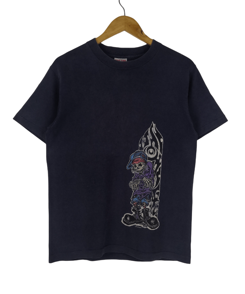 Vintage Vintage 90s Skate Punk Raw Sewage Mickey Skull T-Shirt Size US M / EU 48-50 / 2 - 1 Thumbnail