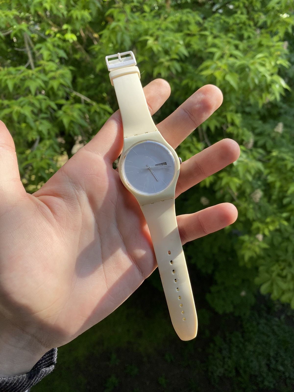 Japanese Brand × Jewelry × Vintage Vintage Swatch Watch White Strap Date Window 40mm Size ONE SIZE - 5 Thumbnail
