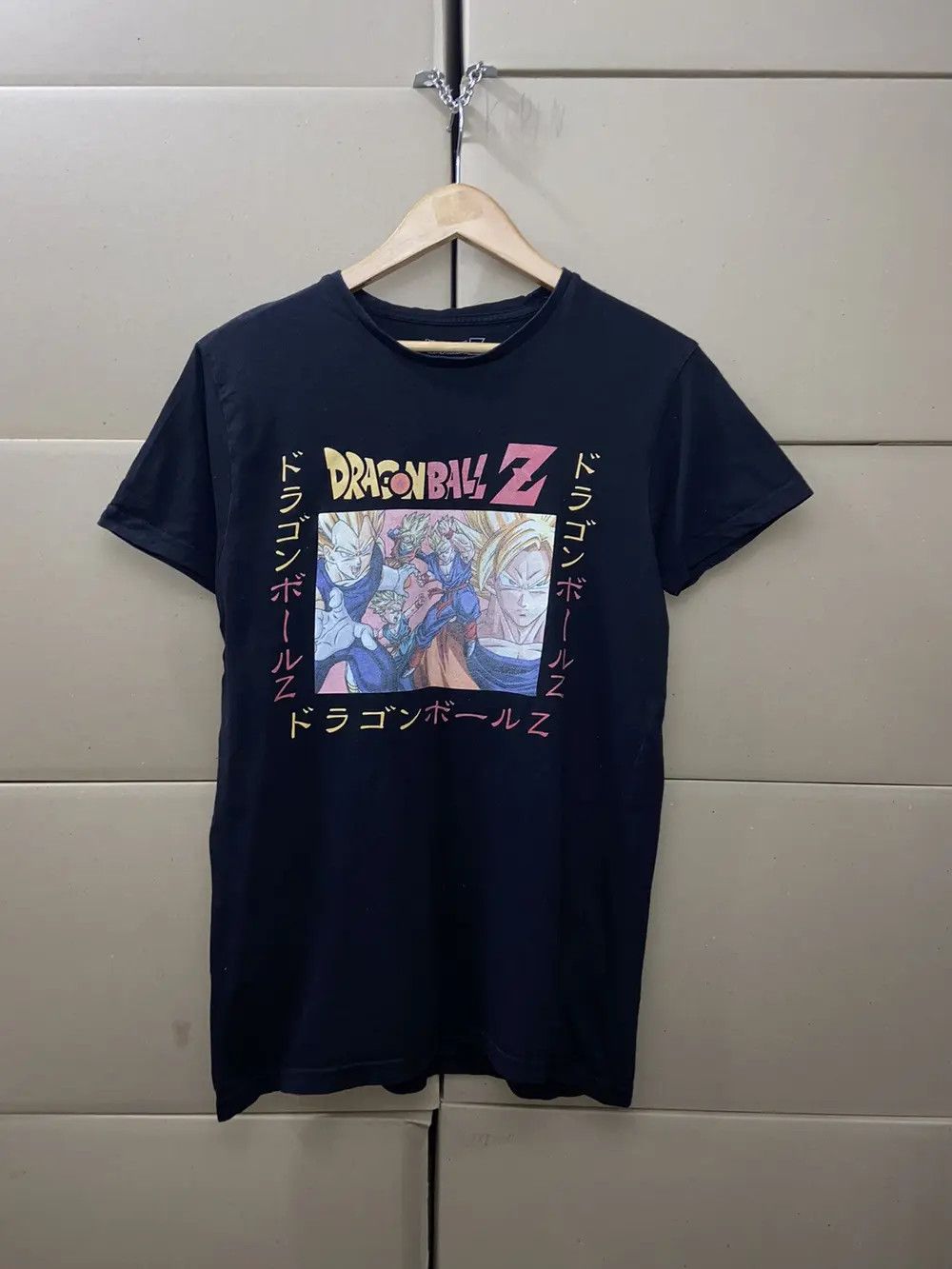 Anime RARE VINTAGE DRAGON BALL Z TEE T SHIRT ANIMA GOKU Y2K CARTOO Size US M / EU 48-50 / 2 - 1 Thumbnail