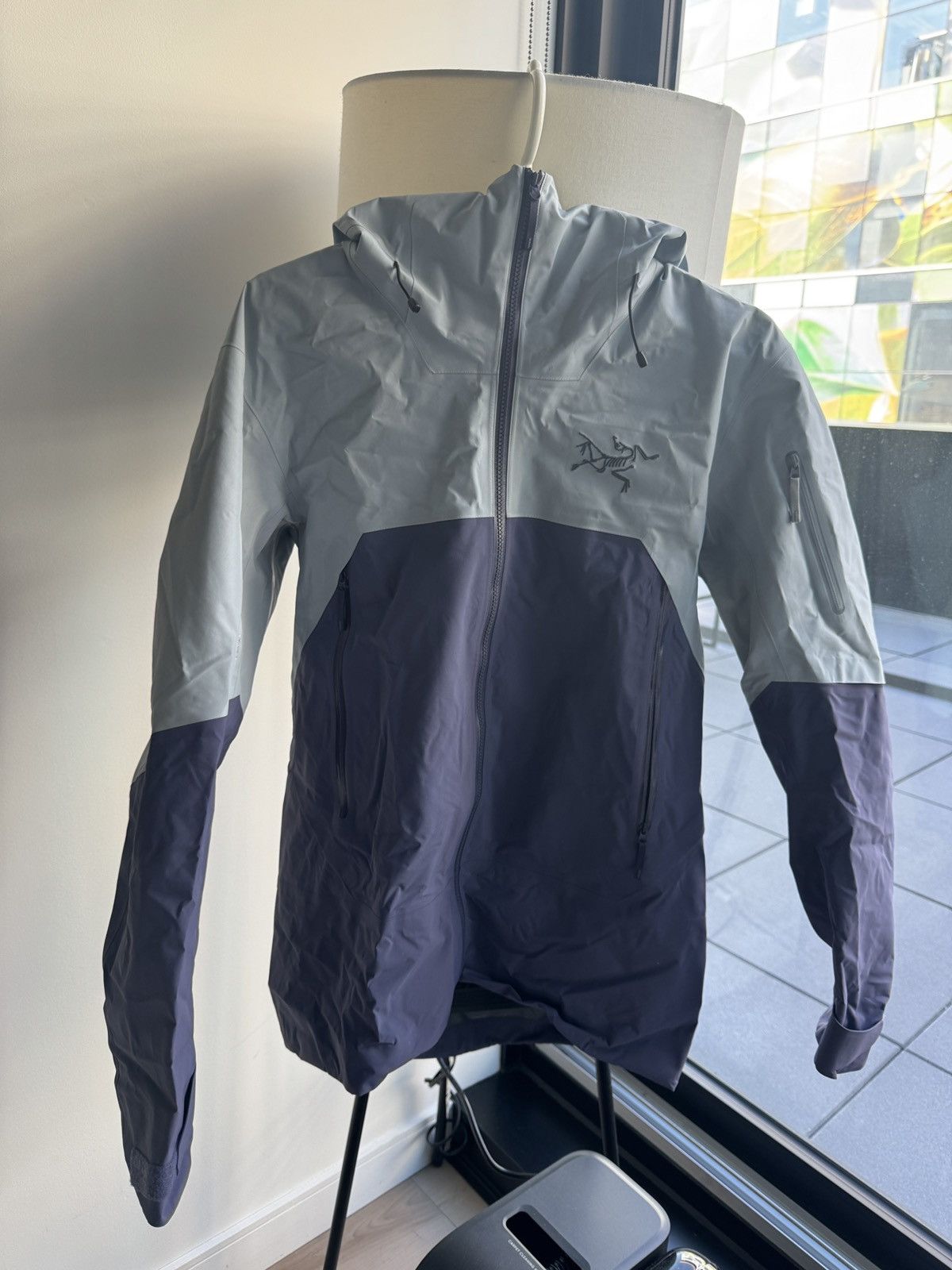 ARC'TERYX Rush Lサイズ グレー/ブラック Arc'teryx Rush Jacket Men's