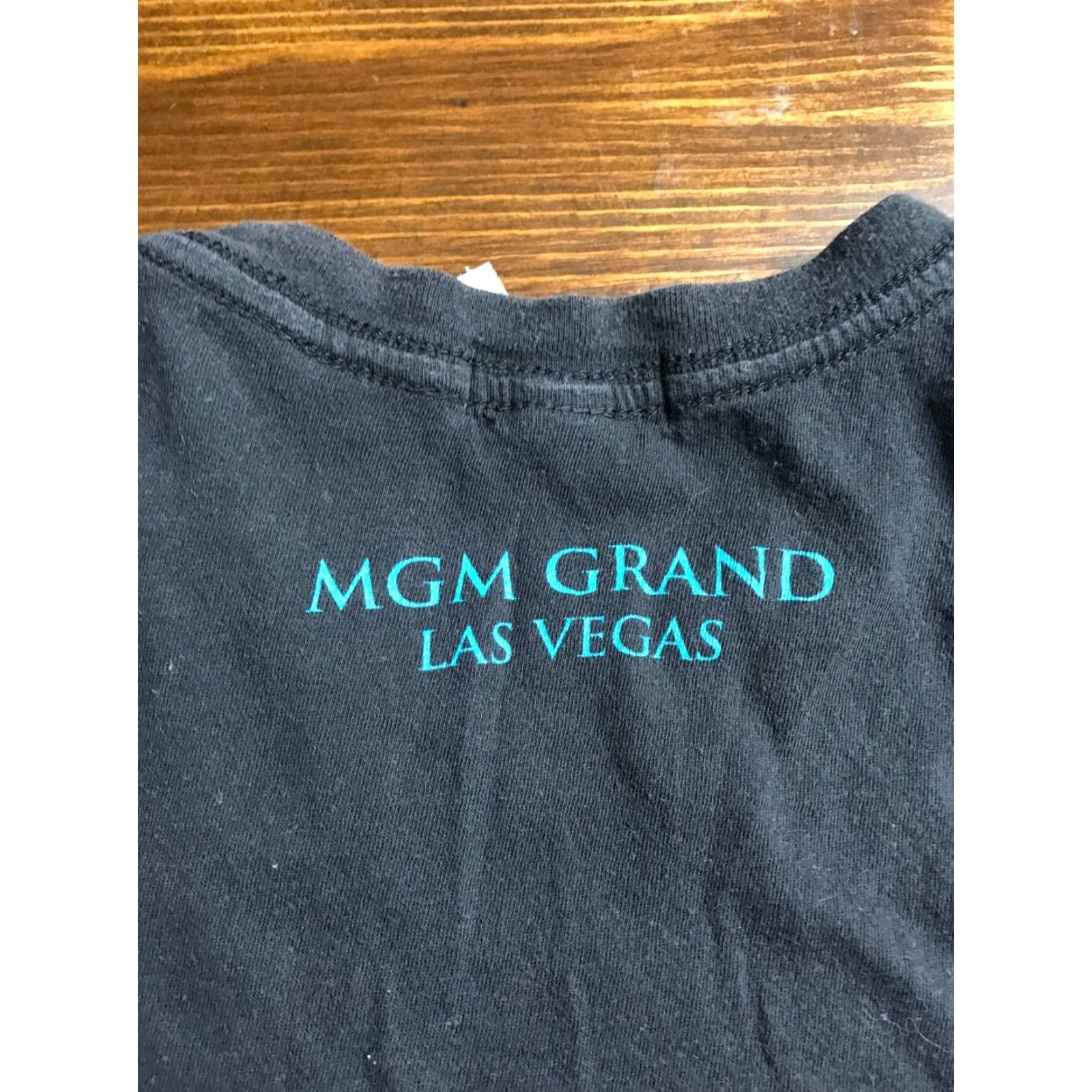 Vintage MGM Grand Shirt Womens Large Black LAS VEGAS Lion Top Short Sleeve T-Shirt Mens? Size L / US 10 / IT 46 - 5 Thumbnail