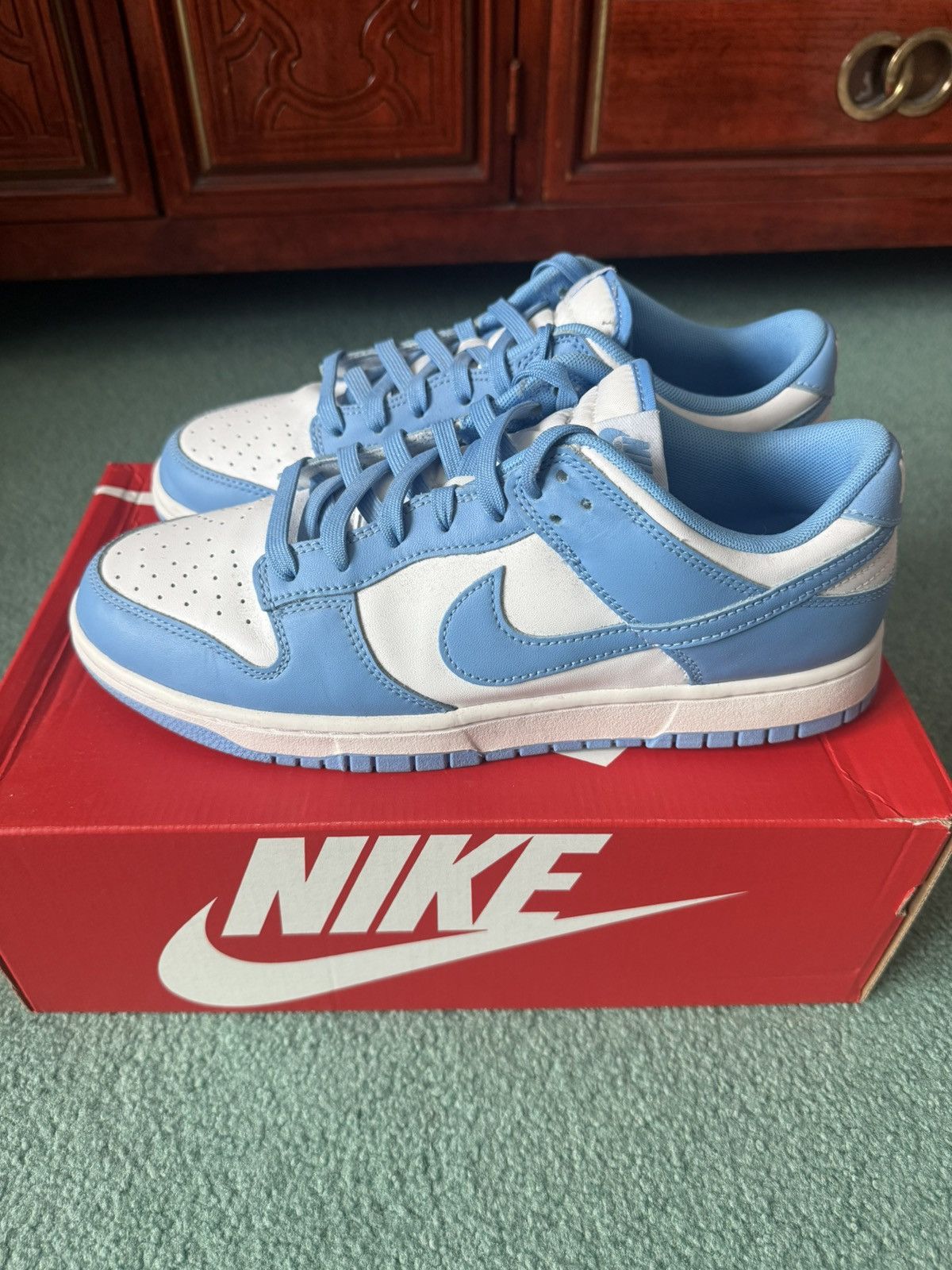 Nike Nike Dunk Low UNC Powder Blue Size US 10 / EU 43 - 1 Thumbnail