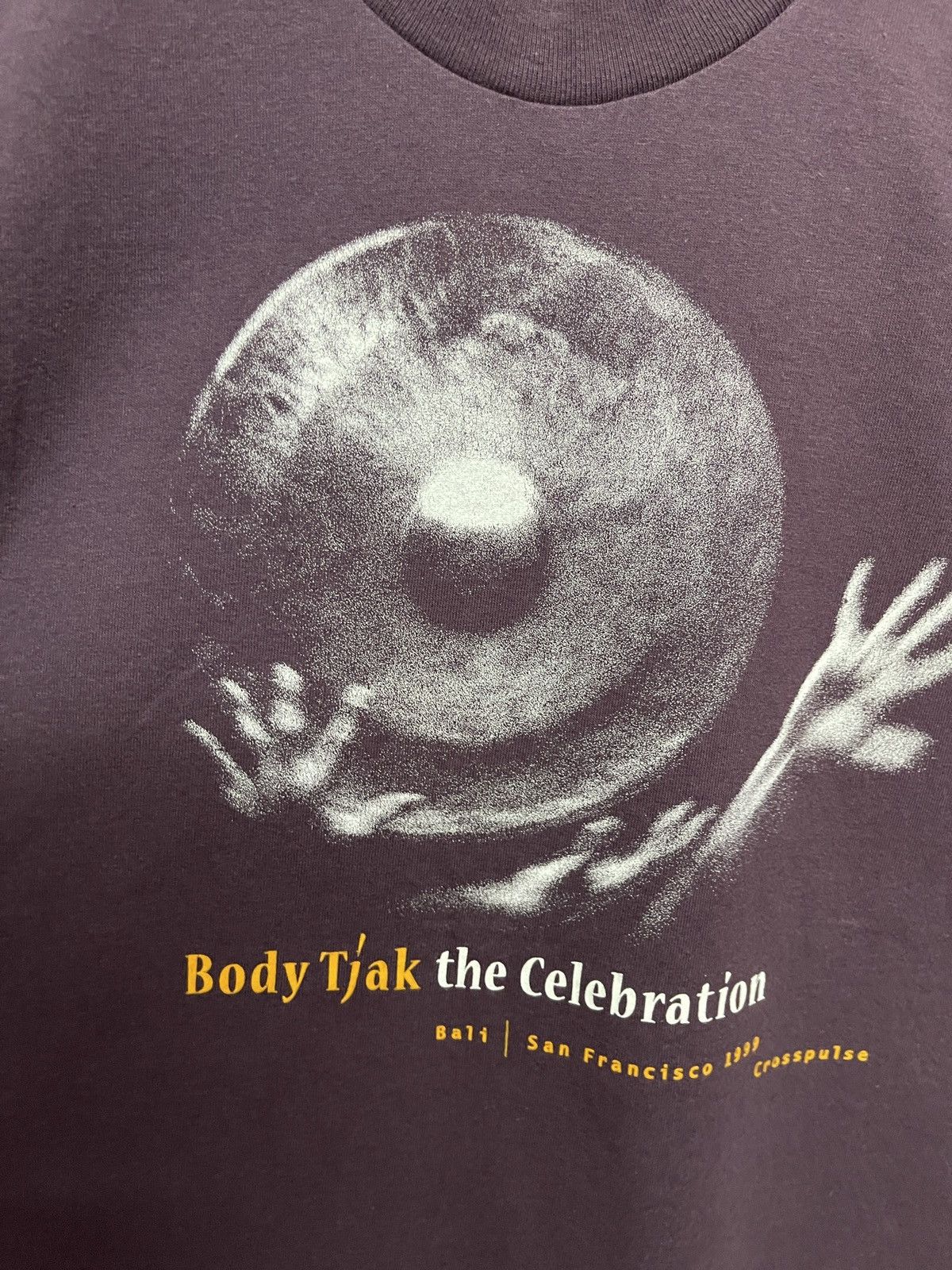 Vintage Vintage 90s Crosspulse Percussion Body Tjak Art Dance Tee Size US L / EU 52-54 / 3 - 5 Thumbnail