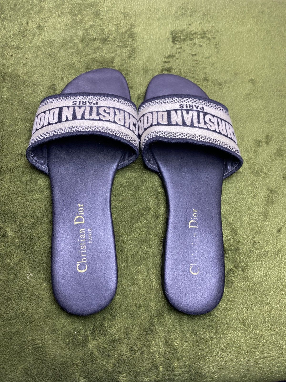 Dior CHRISTIAN DIOR DWAY NAVY BLUE FABRIC SLIDES SANDALS SHOES Size US 8 / IT 38 - 2 Thumbnail
