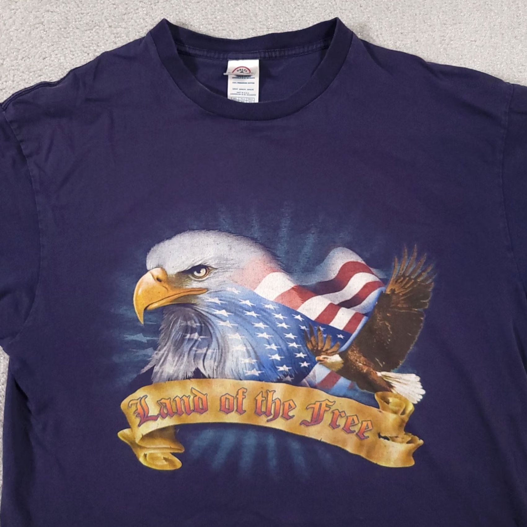Delta VINTAGE American Flag Shirt Mens XL Blue Eagle Patriotic Land Of The Free USA Shirt Size US XL / EU 56 / 4 - 3 Thumbnail