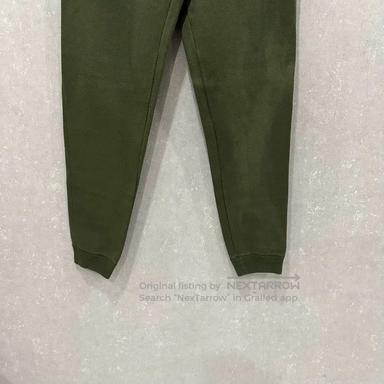 Louis Vuitton Louis Vuitton Metal Logo Sweatpants M. Size US 38 / EU 54 - 3 Thumbnail