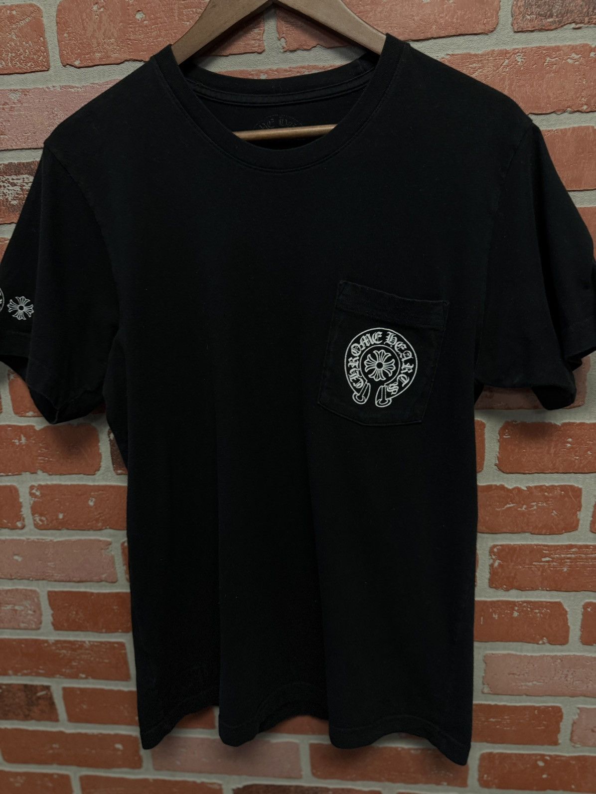 Chrome Hearts Chrome Hearts Back Multi Color Logo Exlusive Black Size M 🧼 Size US M / EU 48-50 / 2 - 3 Thumbnail