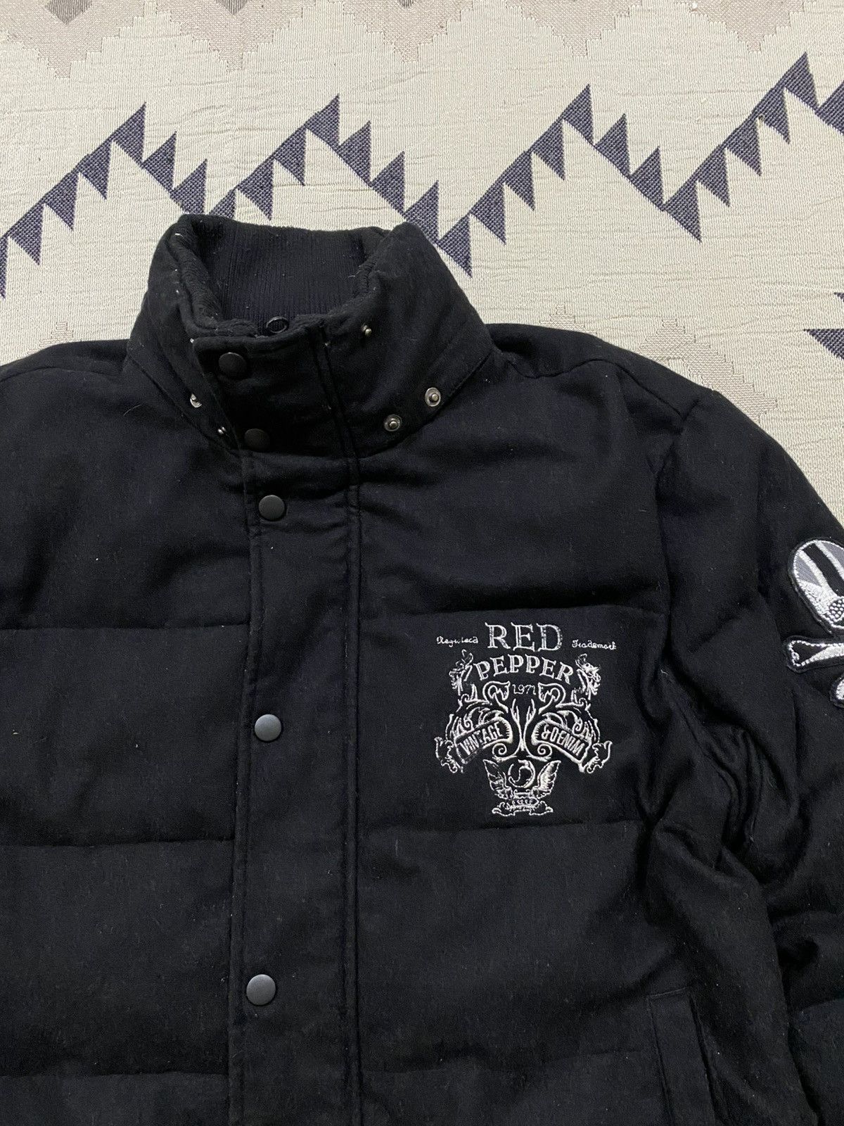 If Six Was Nine 2000s RED PEPPER WOOL PUFFER JACKET SKULL GLITTER SLEEVE Size US L / EU 52-54 / 3 - 5 Thumbnail