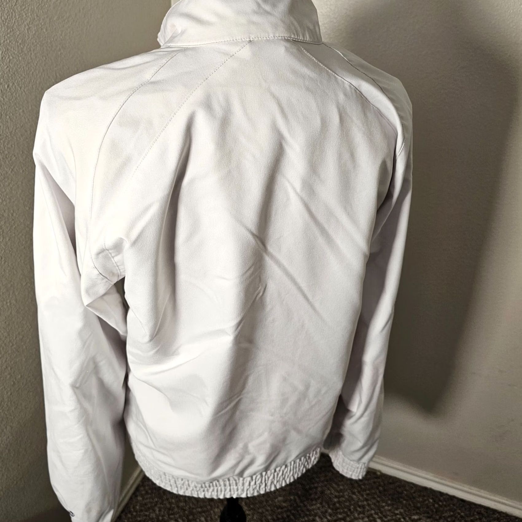 Nike VINTAGE Nike Womens Track Jacket White Large Nylon? No, Polyester The Athletic Dept. 90s Full Zip Womens Jacket Size L / US 10 / IT 46 - 3 Thumbnail