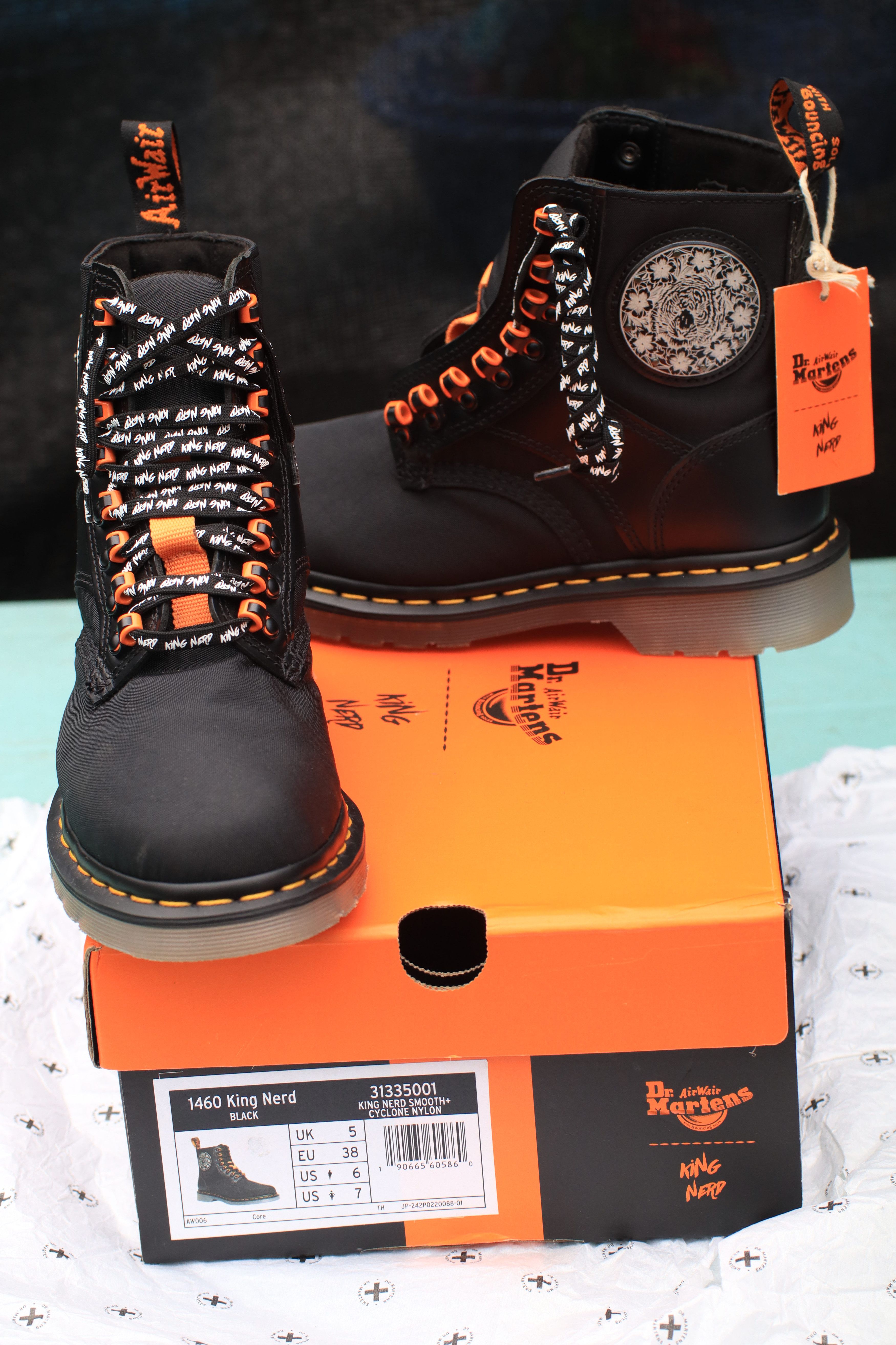 Dr. Martens Dr. Martens 1460 "King Nerd" Size US 7 / IT 37 - 2 Thumbnail