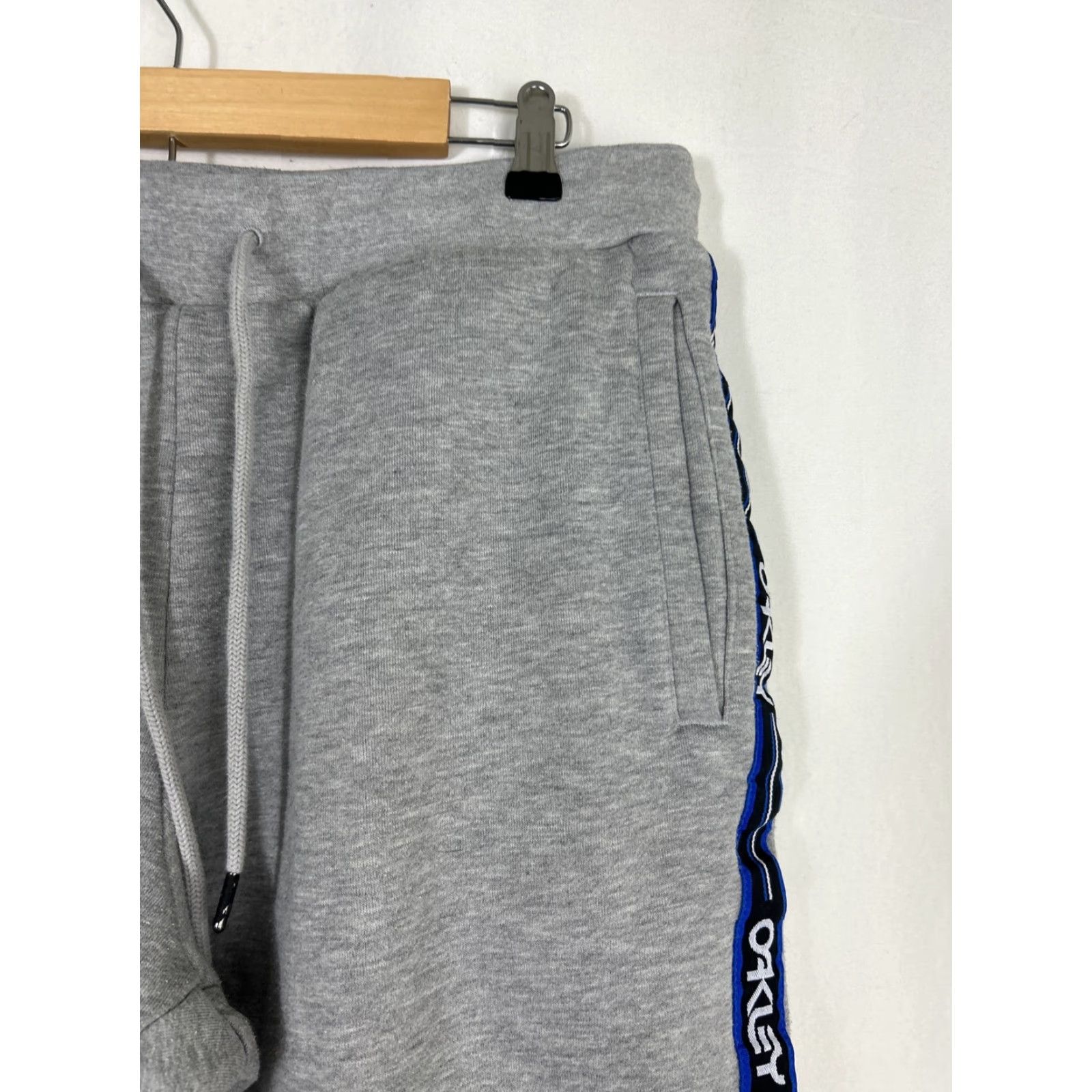 Oakley Oakley Mens Large Custom Fit Gray Ankle Piping Joggers Blue Black 34x28 Pants Activewear Mens L Size US 33 - 5 Thumbnail