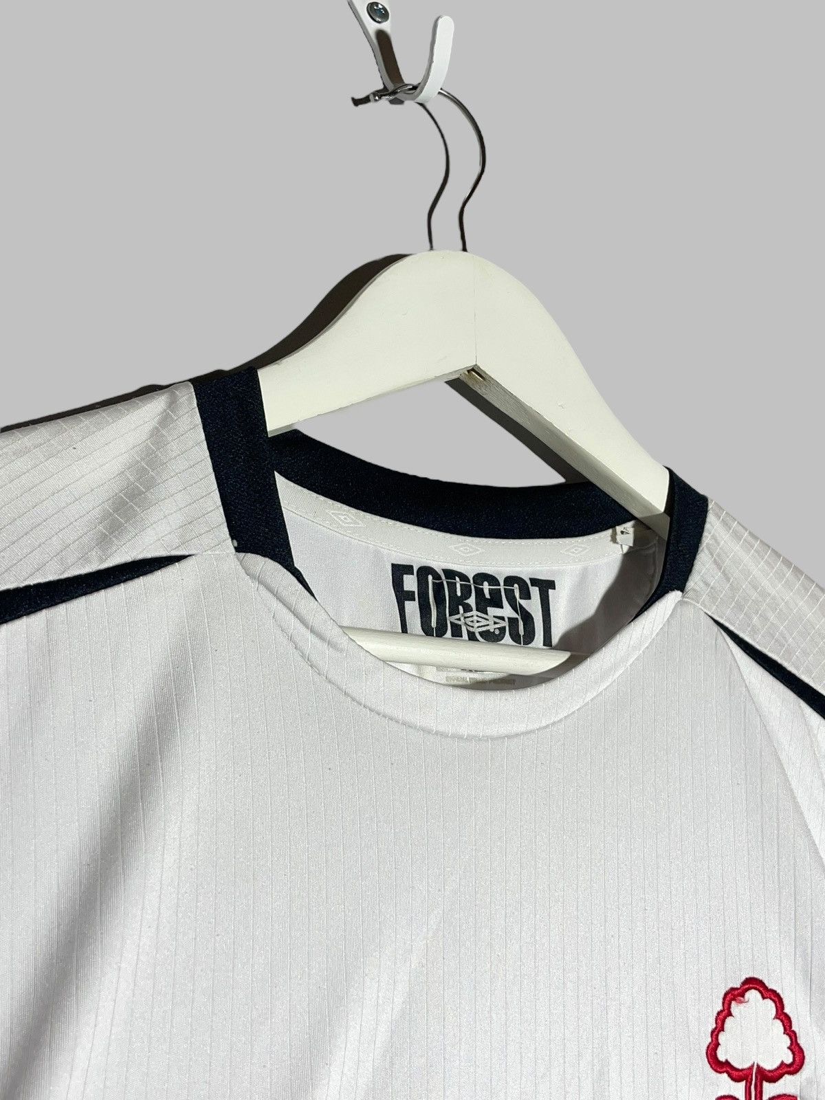 Umbro Nottingham Forest Umbro 2005/07 Goalkeeper Football Jersey Size US XL / EU 56 / 4 - 6 Thumbnail