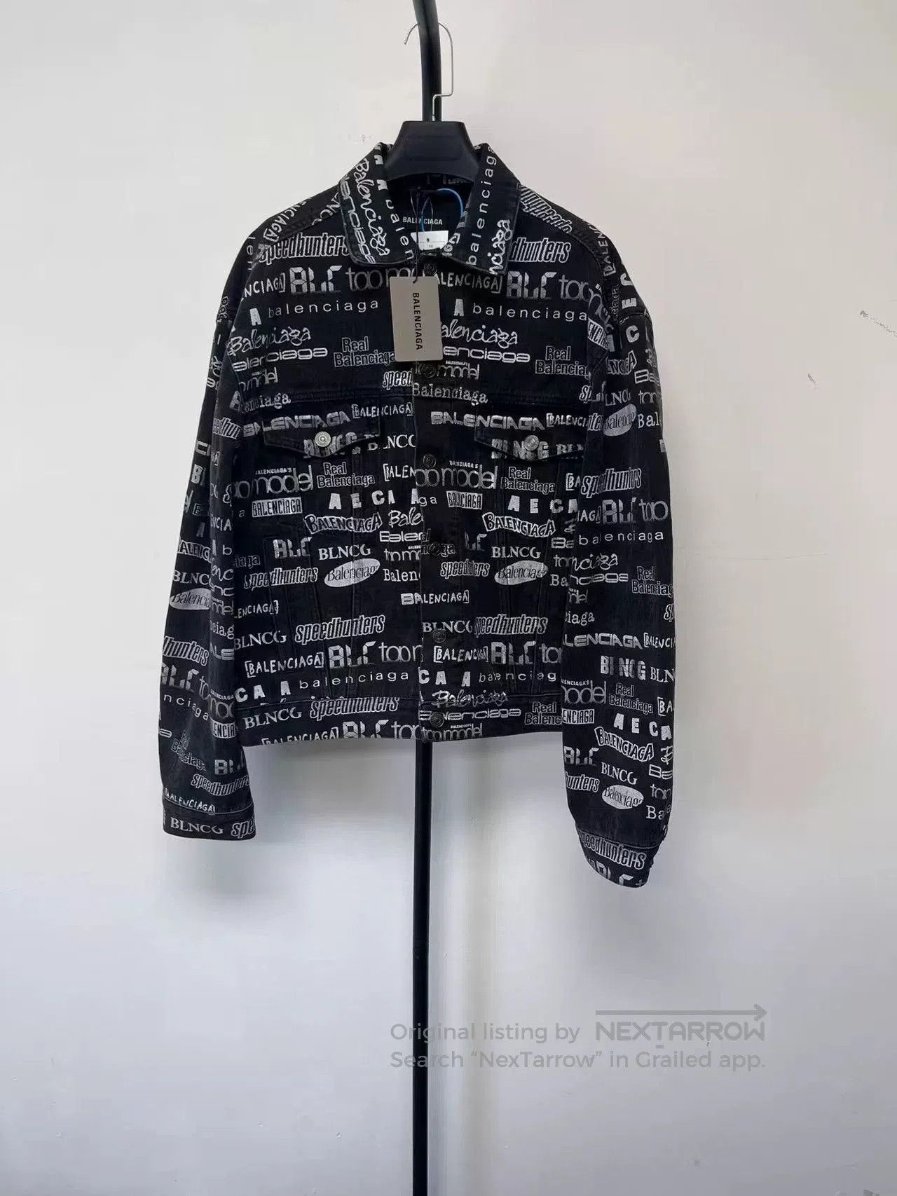 Balenciaga Balenciaga Men's Washed TV Print Jacket. Size US S / EU 44-46 / 1 - 1 Thumbnail
