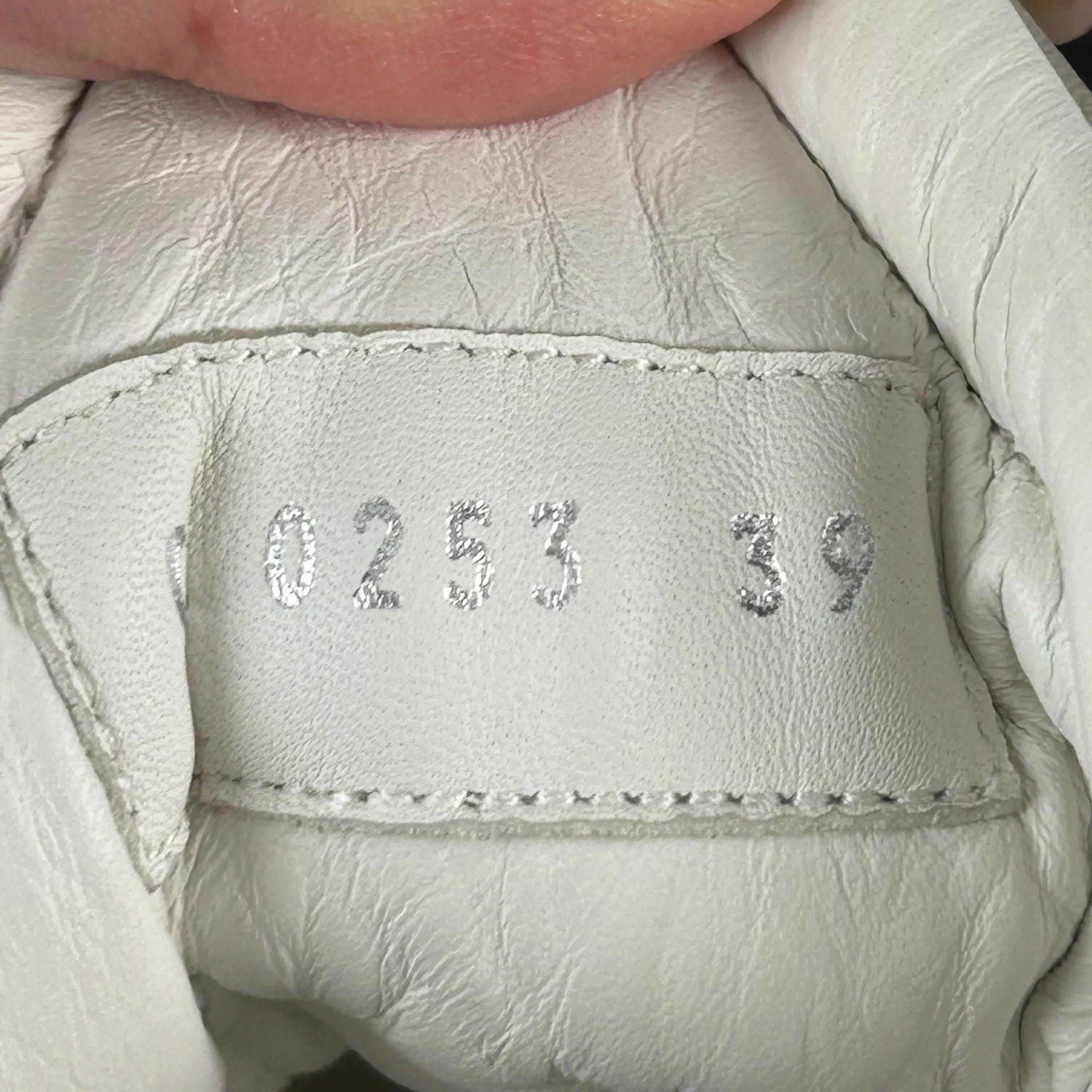 Louis Vuitton Louis Vuitton Monogram Dad Sneaker EU39 Size US 8.5 / IT 38.5 - 7 Thumbnail
