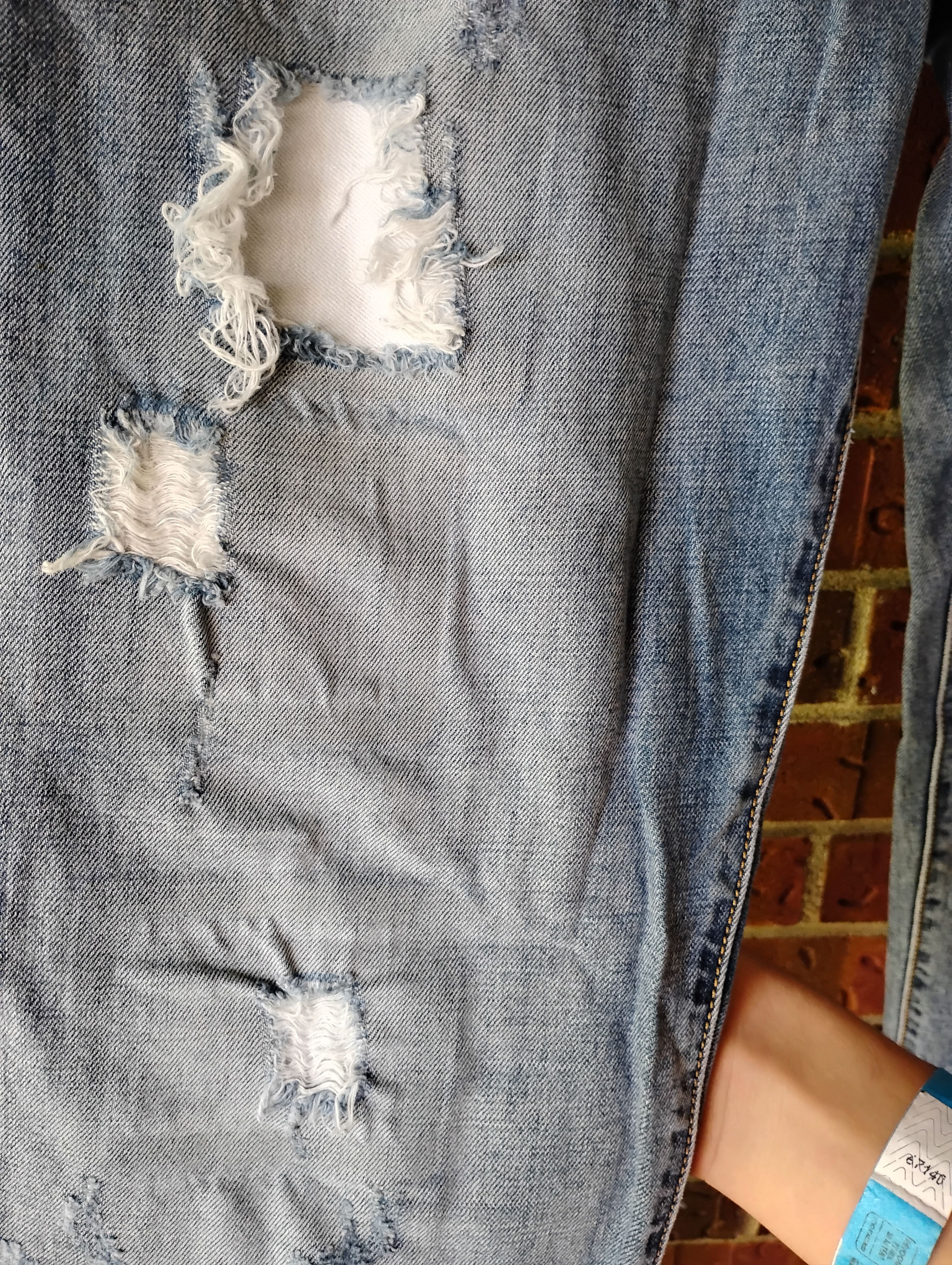 John Galliano John Galliano skinny distressed light wash jeans Size US 36 / EU 52 - 3 Thumbnail