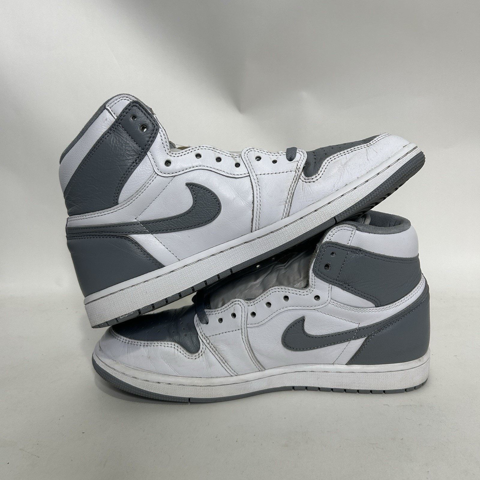 Nike Nike Air Jordan 1 Retro High OG “Stealth White” 555088-037 Size US 11 / EU 44 - 3 Thumbnail