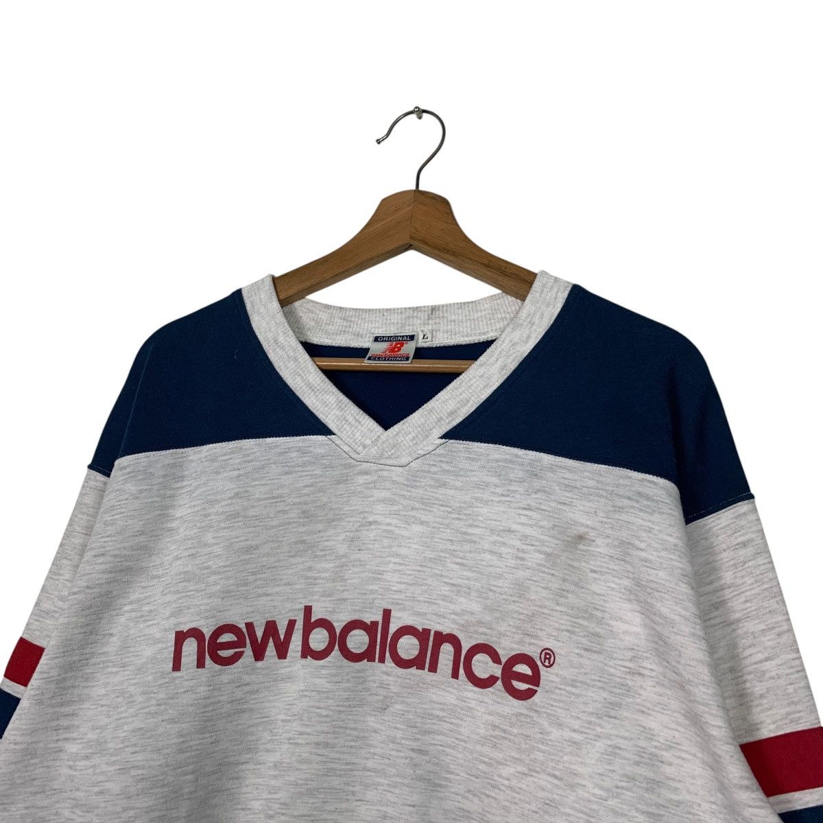 New Balance Vintage 90's NEW BALANCE V Neck Long Sleeve Shirt #2493-C112 Size US L / EU 52-54 / 3 - 6 Thumbnail