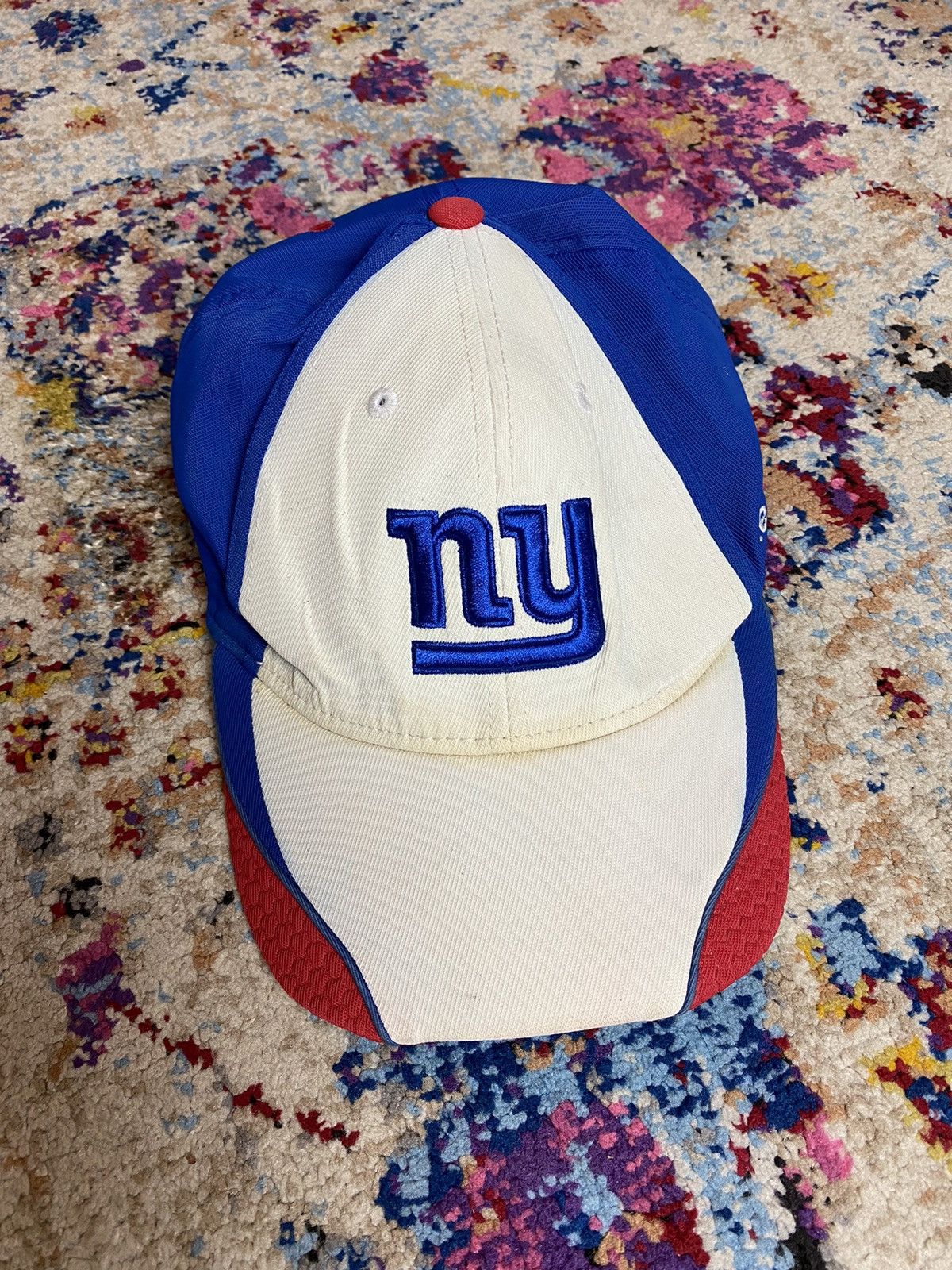 Reebok Classic Reebok NY New York Giants NFL Equipments Onfield Hat Size 42 - 1 Thumbnail