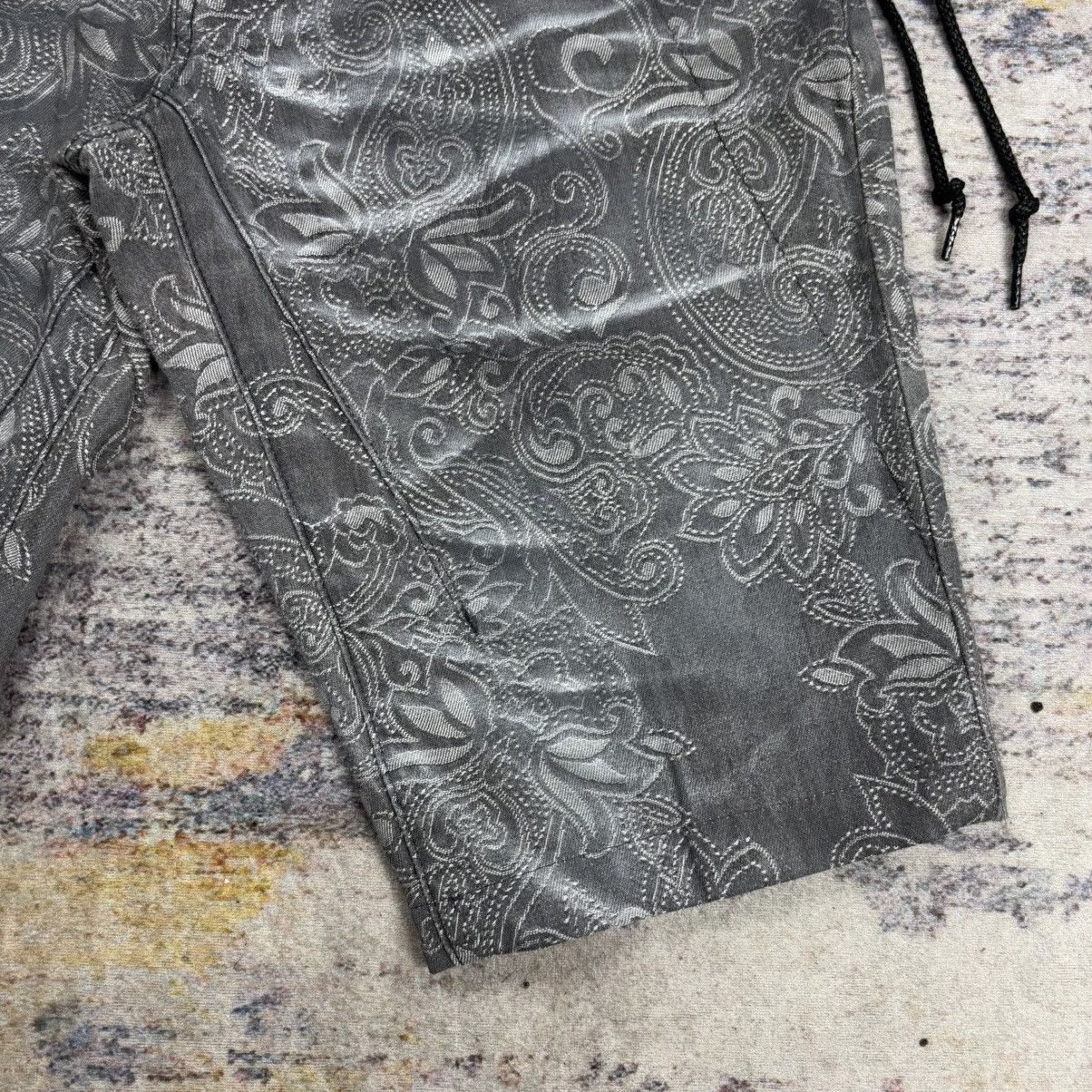 Tornado Mart Tornado mart clawmarks paisley lace short pants Size US 31 - 3 Thumbnail