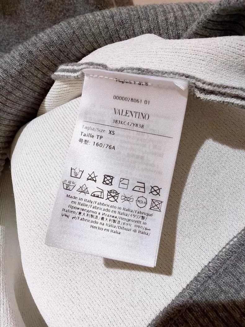 Valentino Valentino Bright diamond cuffs Grey silhouette sweater Size XS / US 0-2 / IT 36-38 - 8 Thumbnail