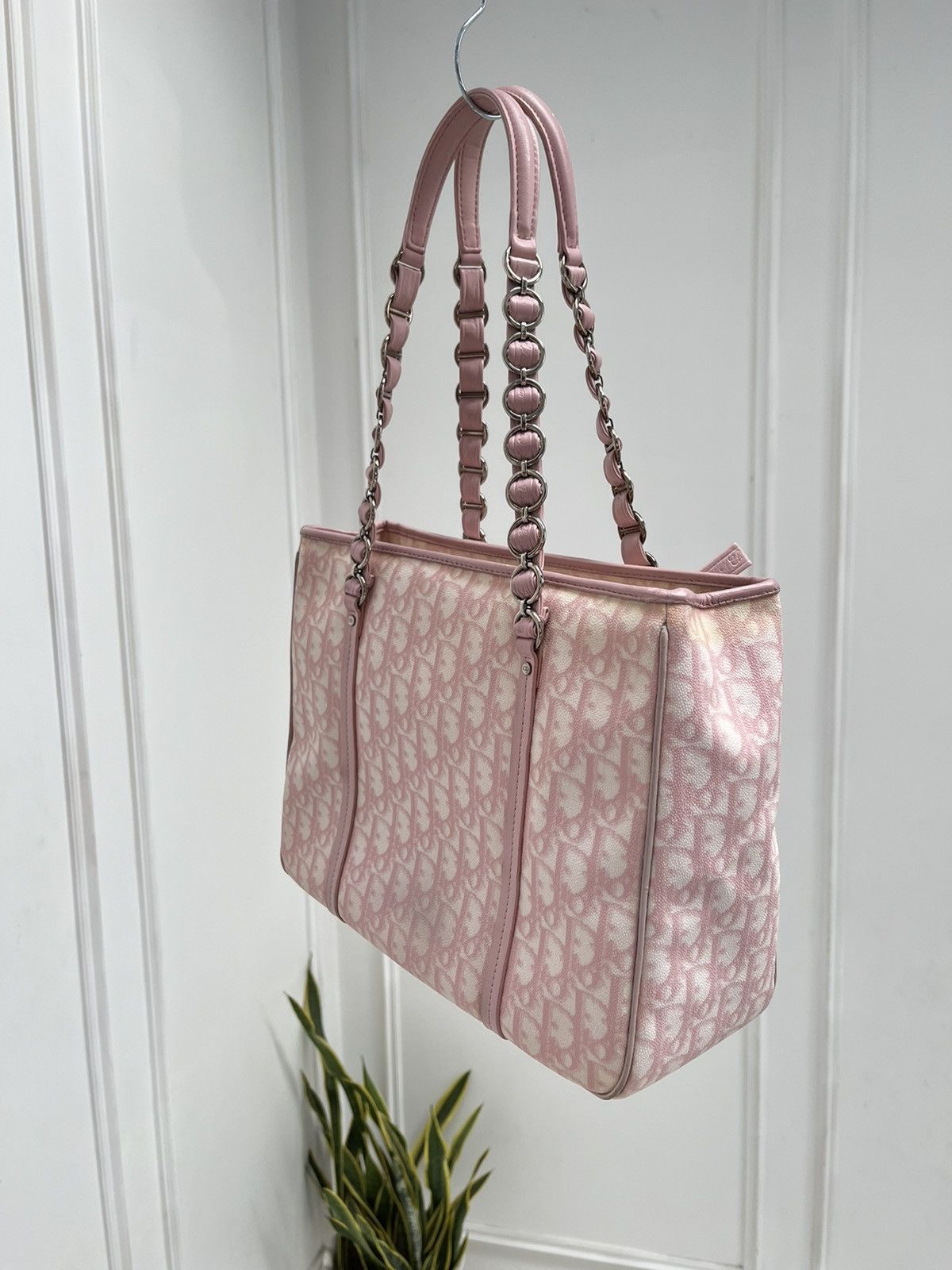 Dior pink trotter romantique tote bag