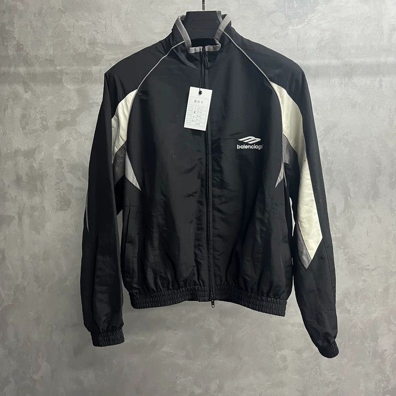 Balenciaga Balenciaga Black loose collar zip jacket Size US S / EU 44-46 / 1 - 1 Thumbnail
