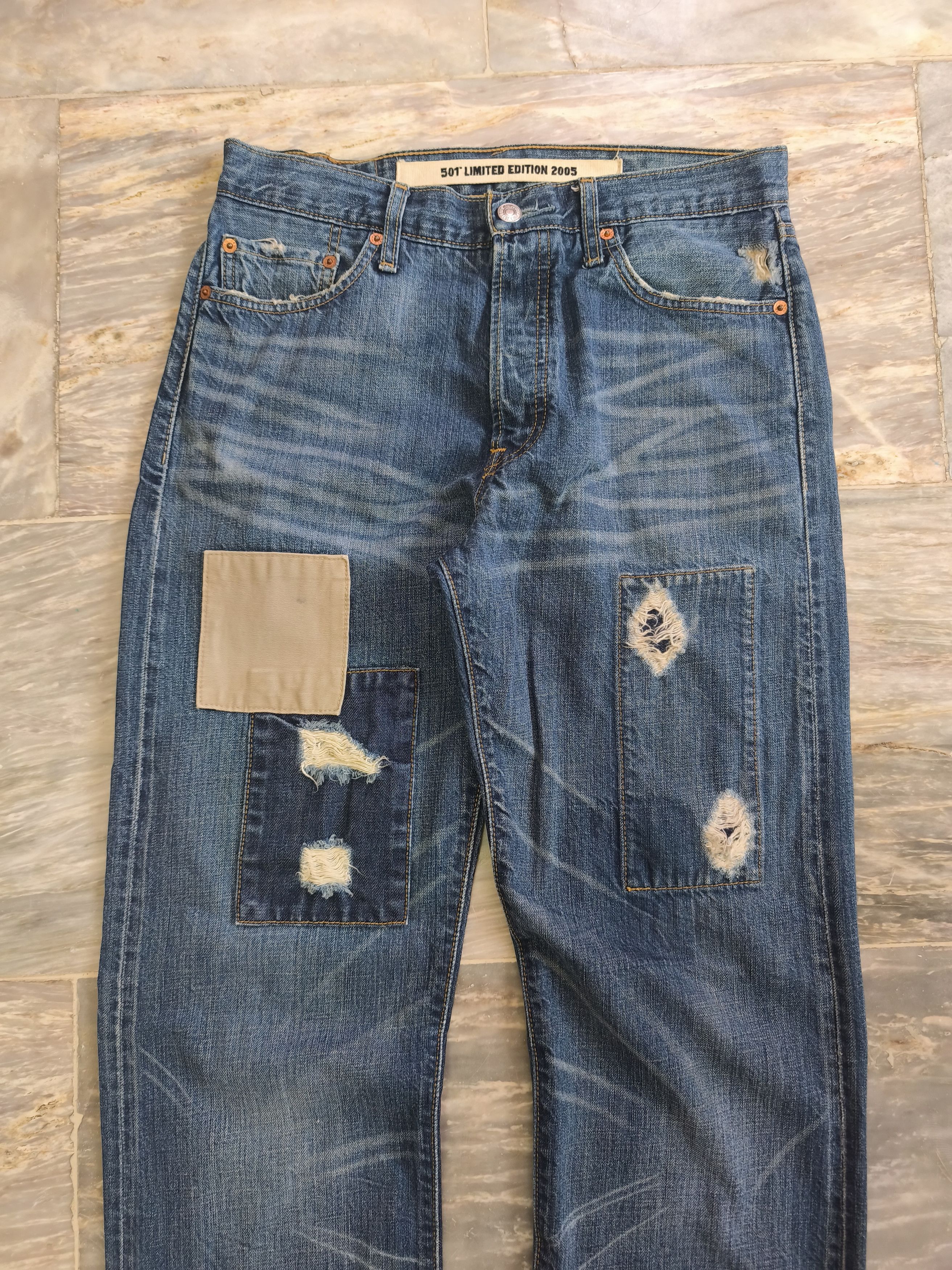 Levi's Vintage Clothing 2005 Limited Edition Levi’s 501 XX Size US 30 / EU 46 - 2 Thumbnail