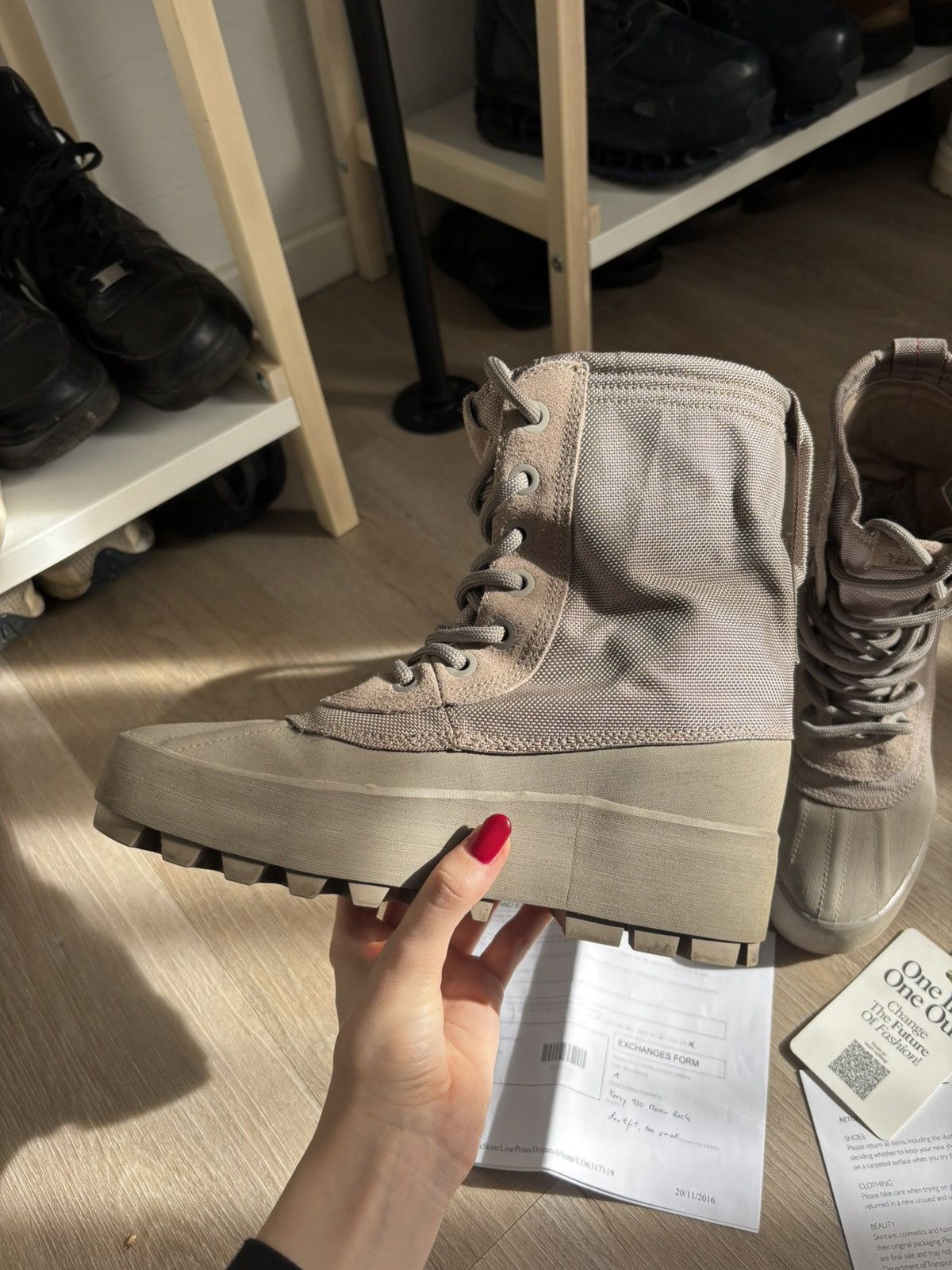 Yeezy Adidas Yeezy 950 Boots Moonrock Size 39 1/3 Size US 9 / IT 39 - 8 Thumbnail