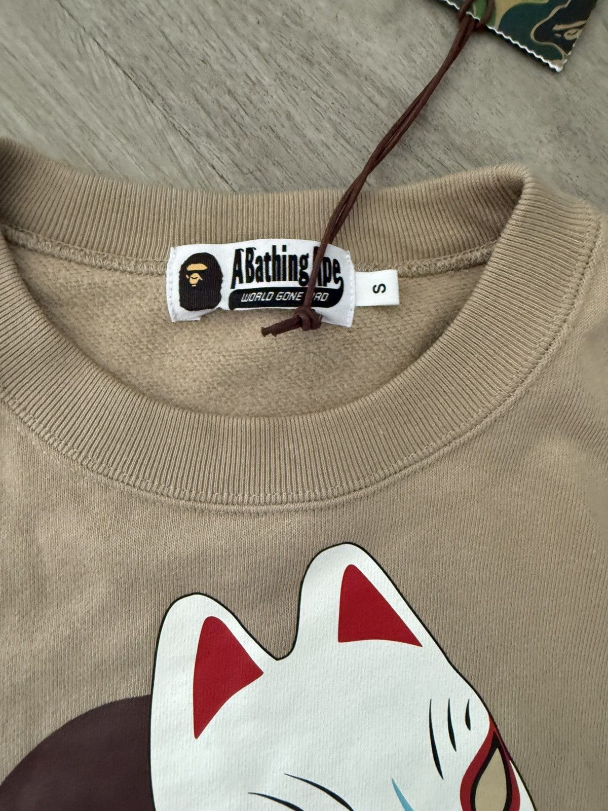 Bape Bape Japan exclusive fox mask crewneck Size US S / EU 44-46 / 1 - 3 Thumbnail