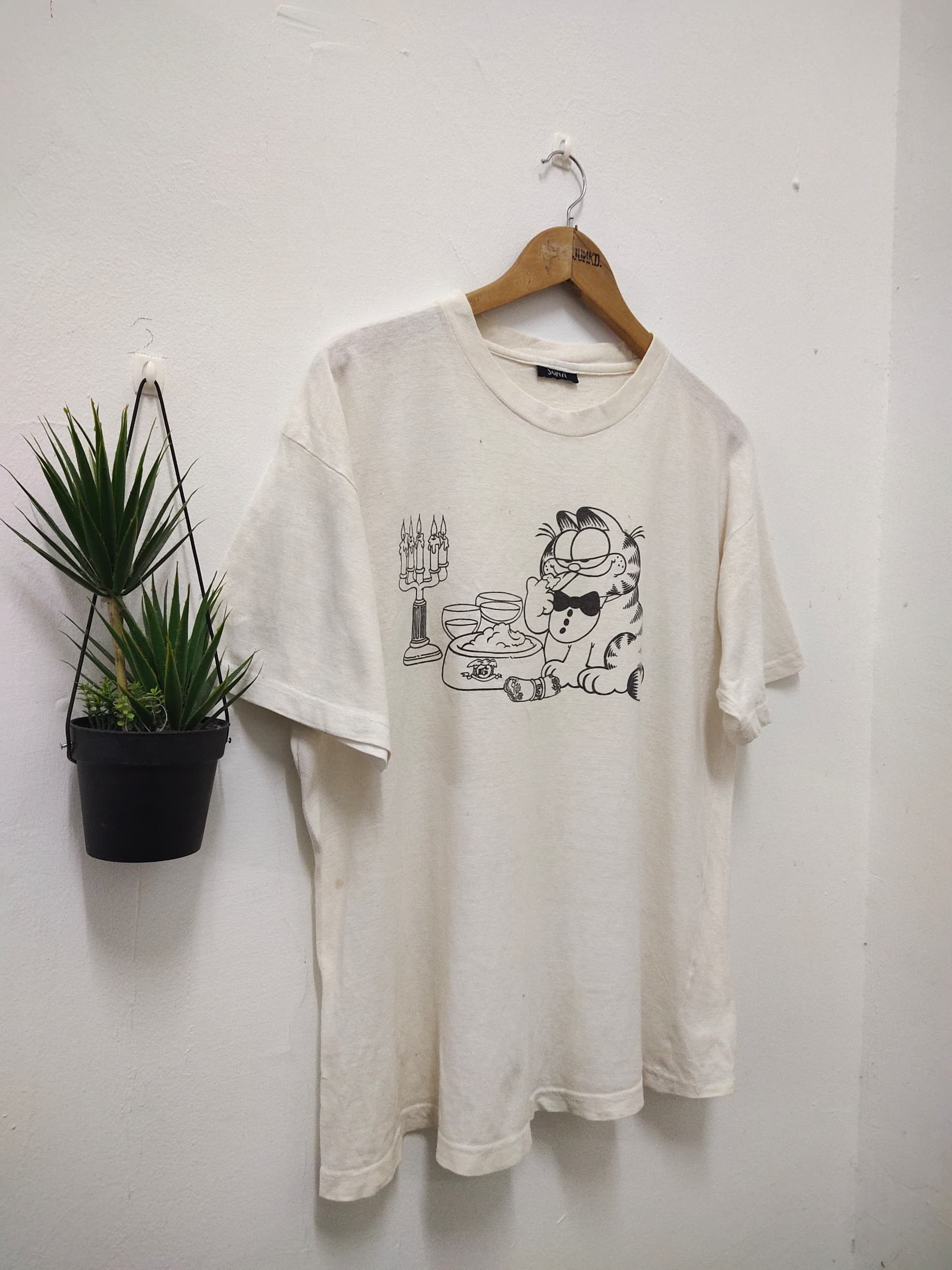 Cartoon Network Vintage Garfield Cartoon Movie promo white t shirt Size US L / EU 52-54 / 3 - 4 Thumbnail