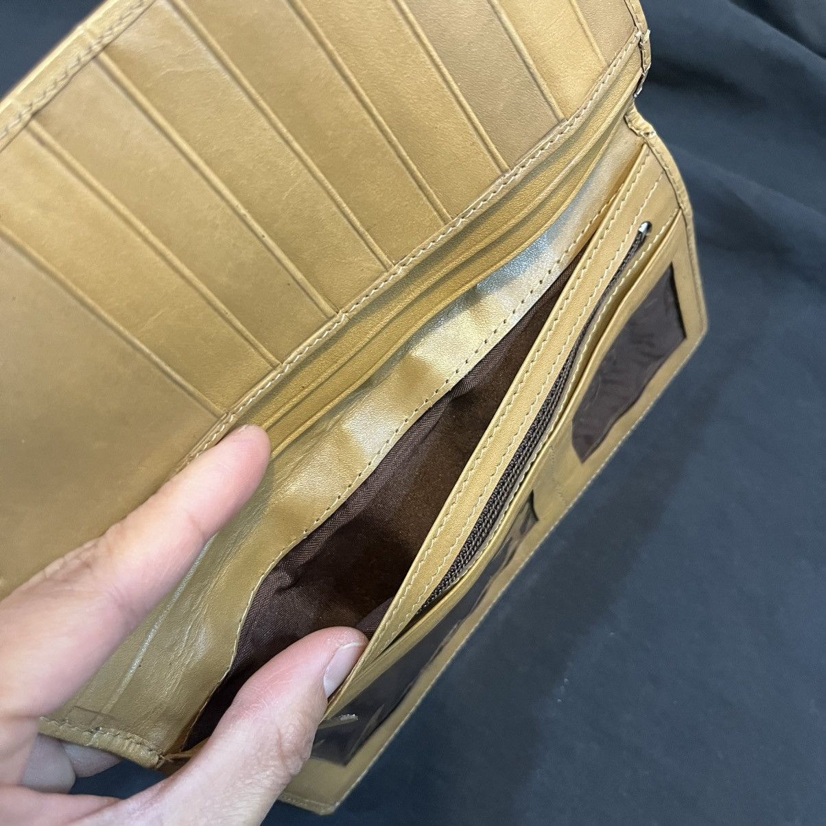 Gucci Vintage Gucci Striped Wallet Size ONE SIZE - 6 Thumbnail