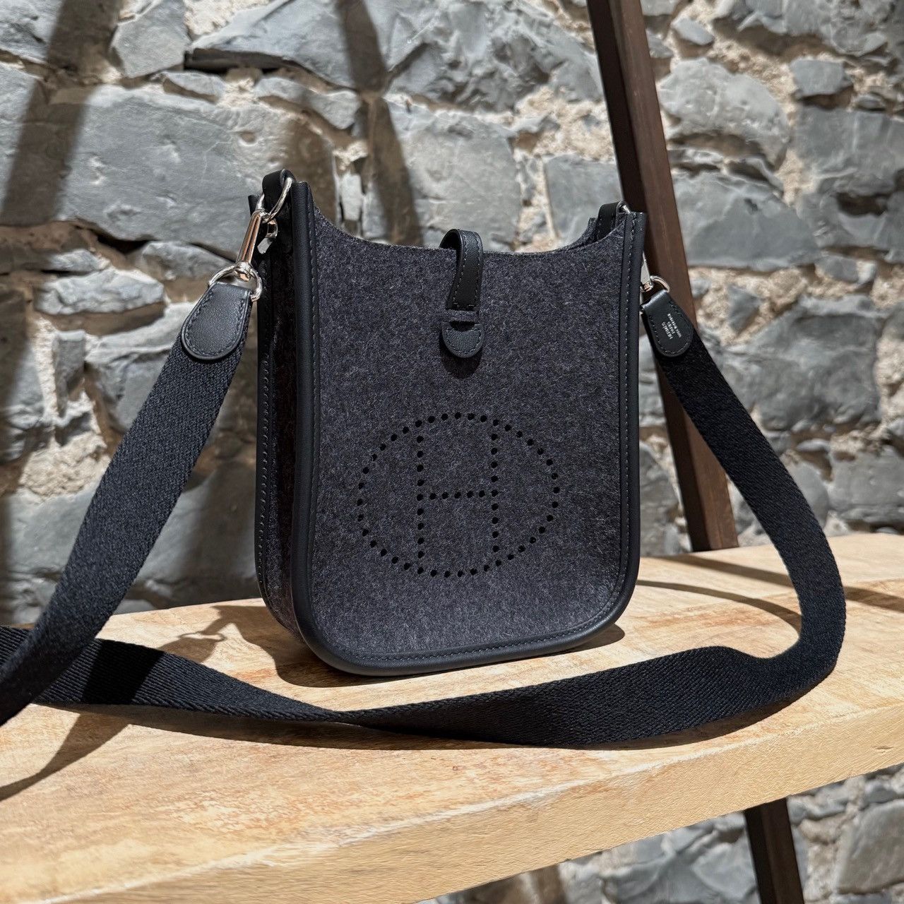 Hermes Hermès 2023 Black Wool Feutre Evelyne 16 TPM Crossbody Bag Size ONE SIZE - 2 Thumbnail
