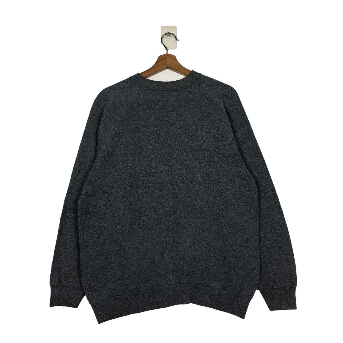 Vintage 📌Vintage Plain Sweatshirt Fruit Of The Loom Rich Grey Size US L / EU 52-54 / 3 - 9 Thumbnail