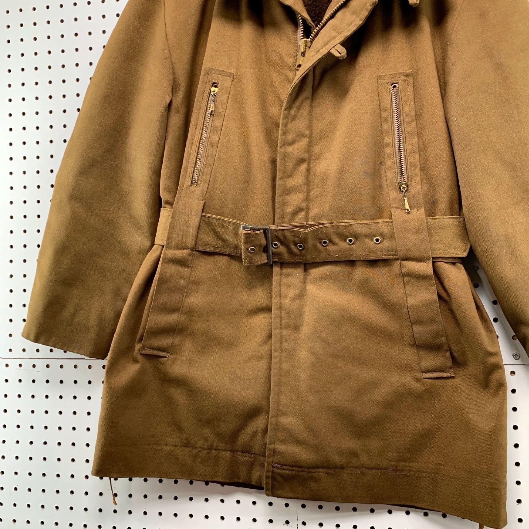 Vintage VINTAGE Stratojac Coat Mens 40 Brown Faux Fur Lined Belted Talon Zip Western 70s 80s Military Jacket Winter Fall Brown Mens Coat Size US XXS / EU 40 - 3 Thumbnail