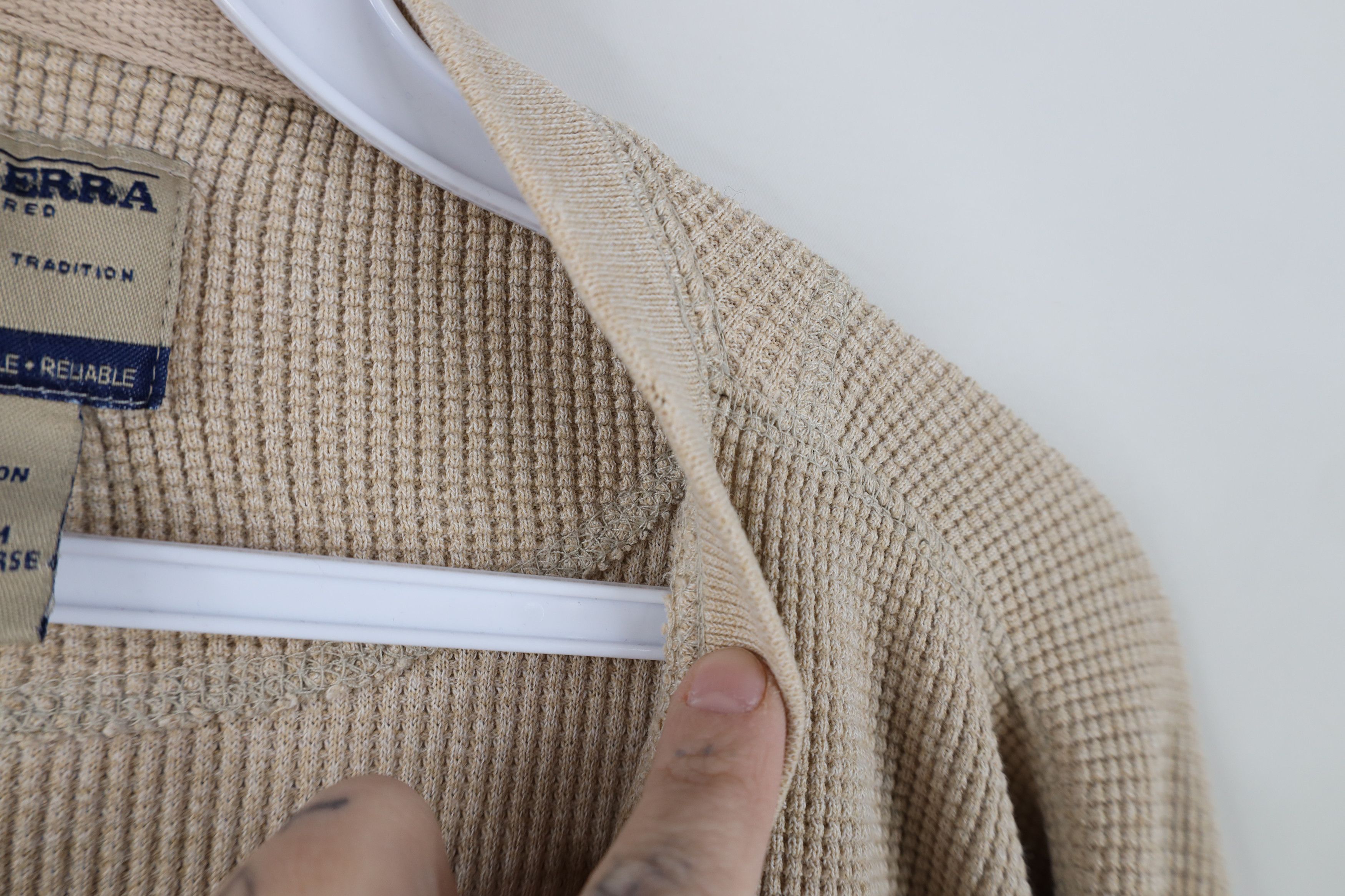 Vintage Vintage 90s Streetwear Thermal Waffle Knit Henley T-Shirt Size US XL / EU 56 / 4 - 6 Thumbnail